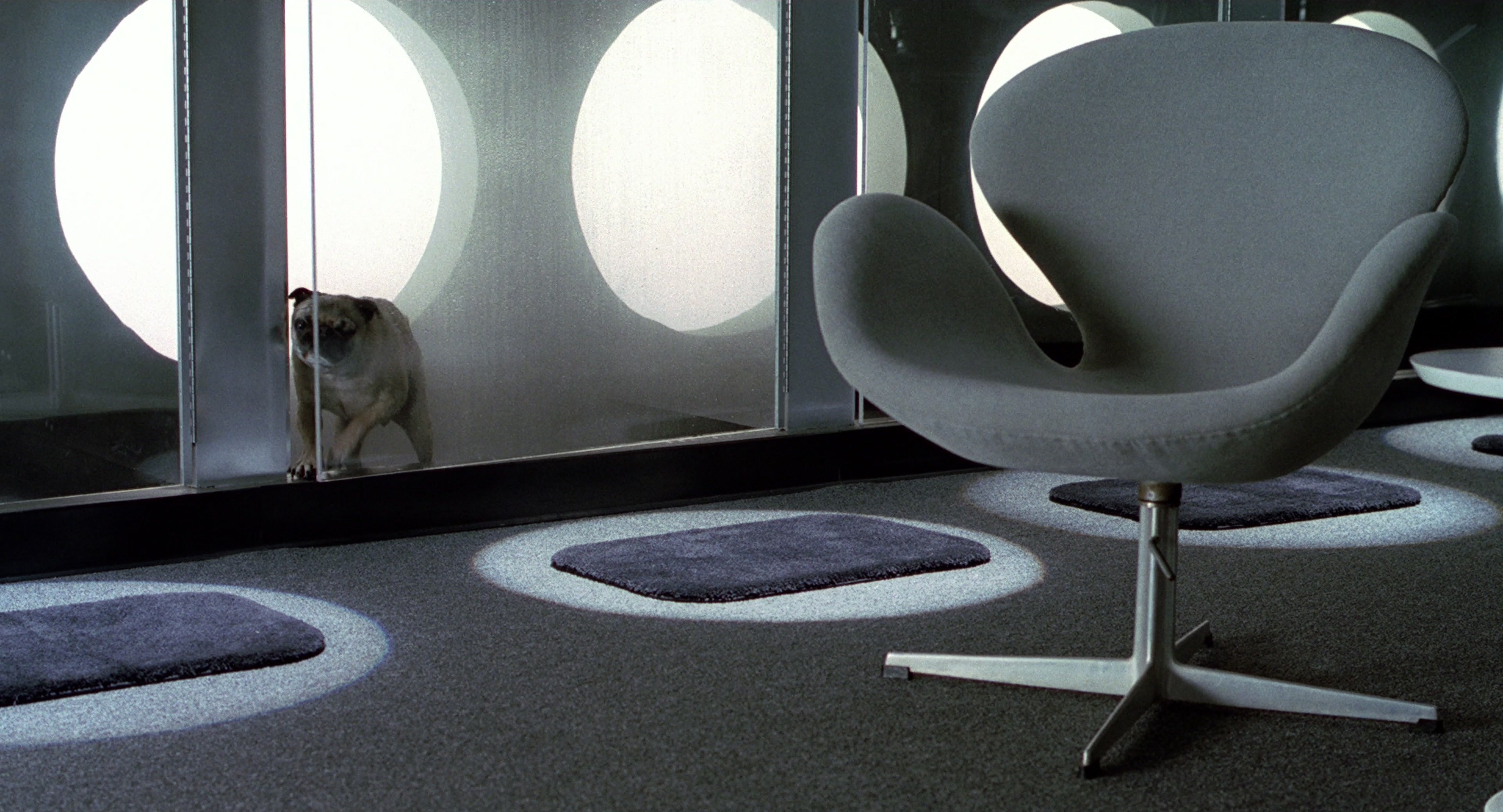 Men in Black II (2002), wide, 1.85:1 — film still