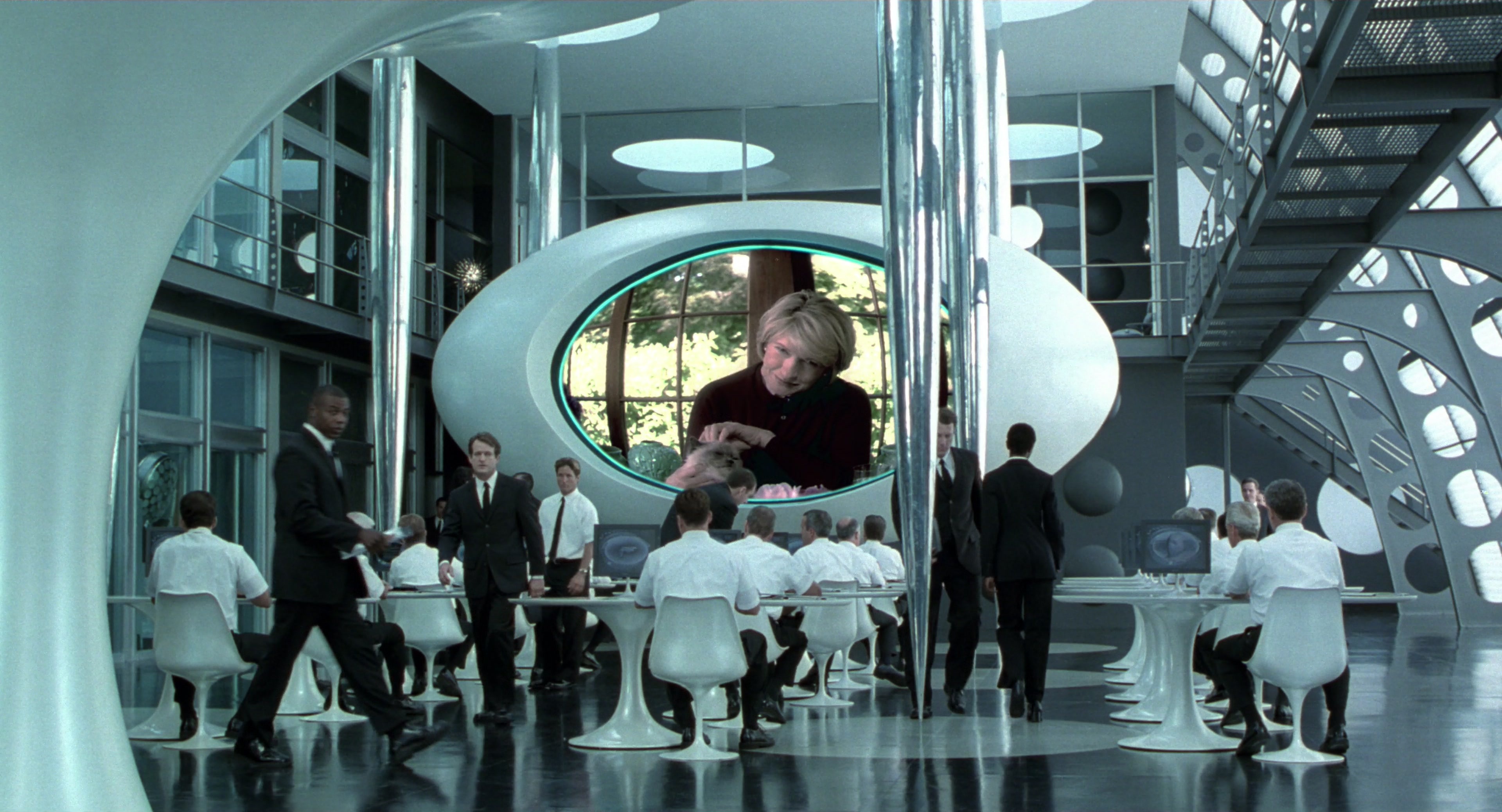 Men in Black II (2002), wide, 1.85:1 — film still