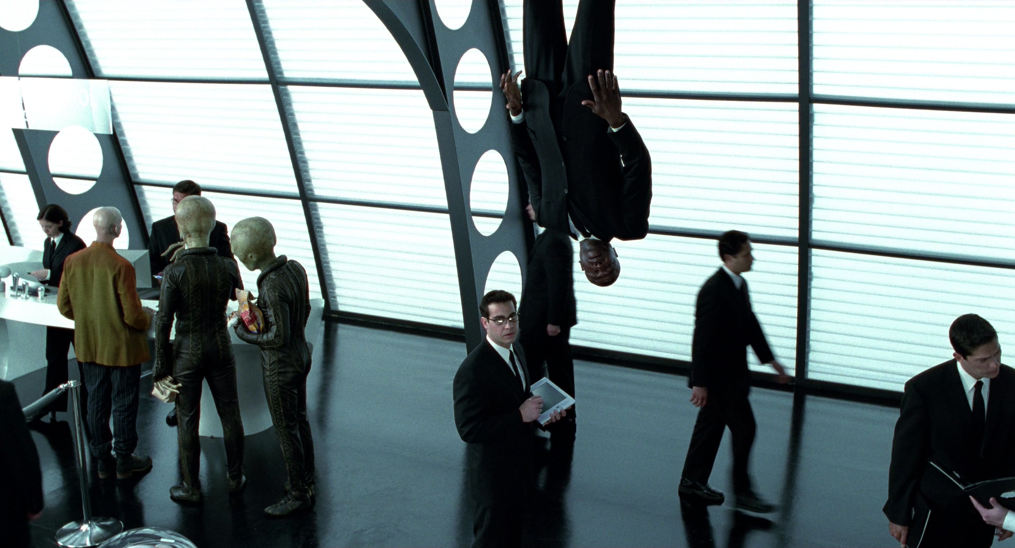 Men in Black II (2002), medium, 1.85:1 — film still