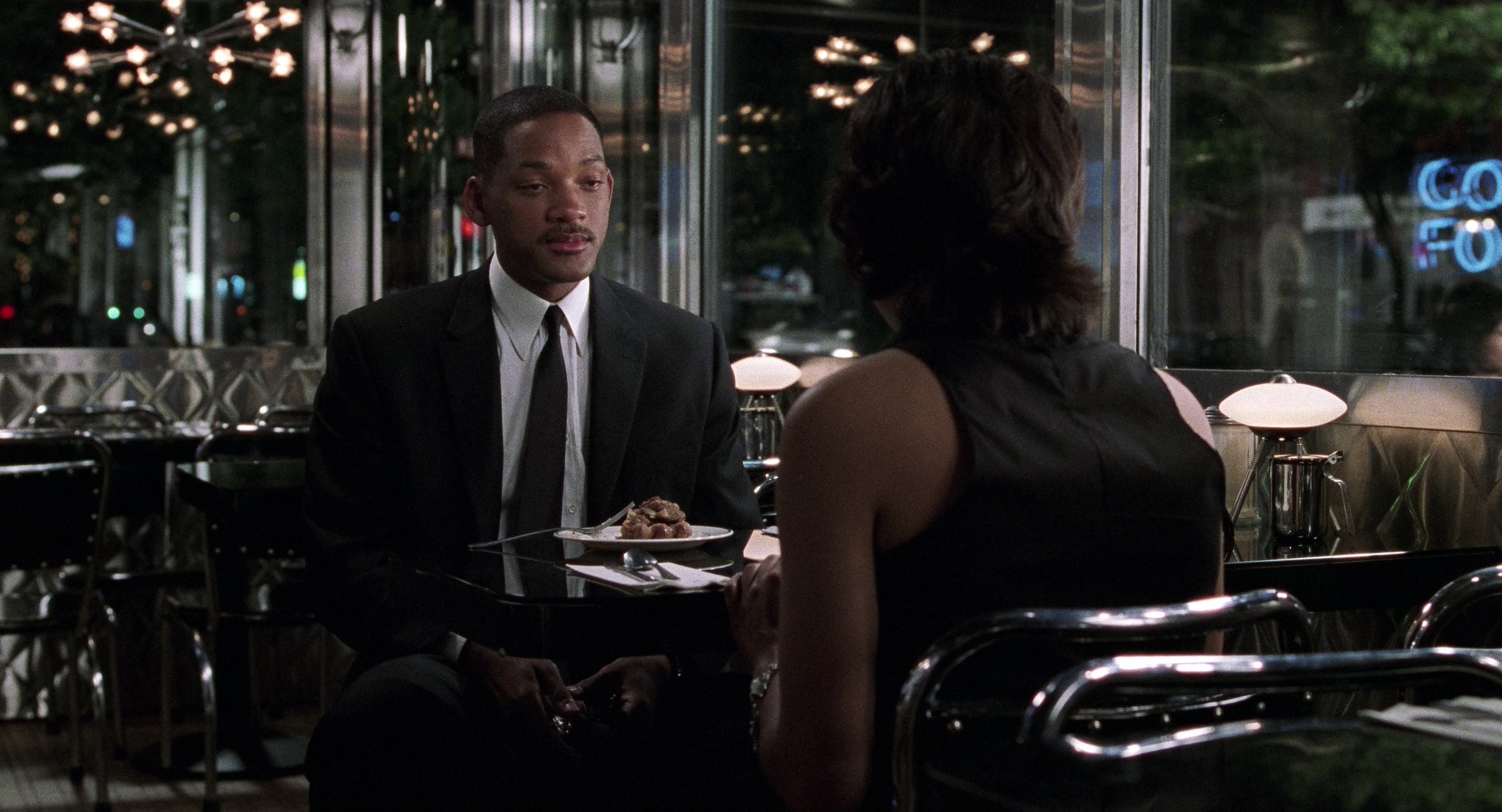 Men in Black II (2002), wide, 1.85:1 — film still