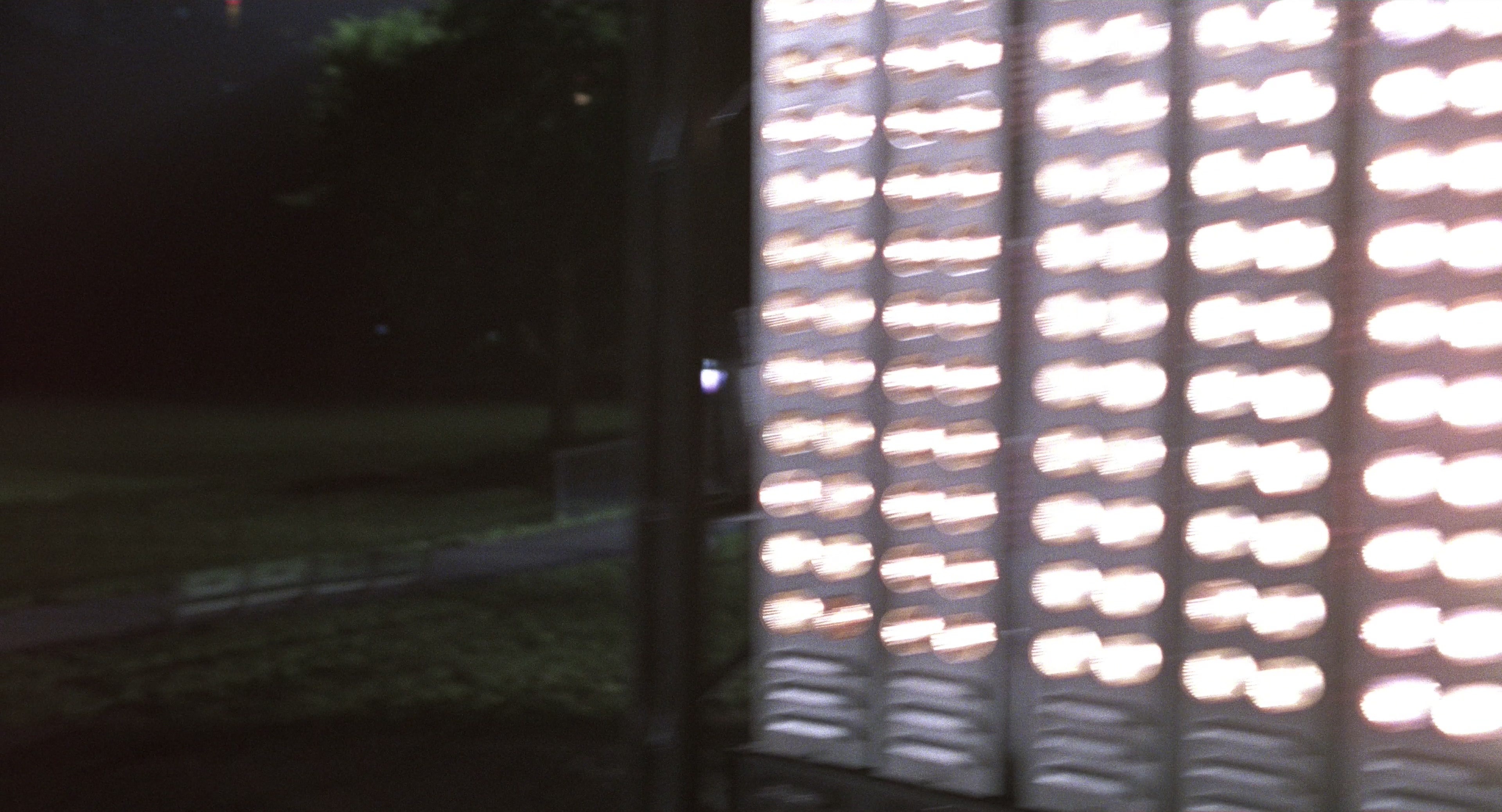 Men in Black II (2002), wide, 1.85:1 — film still