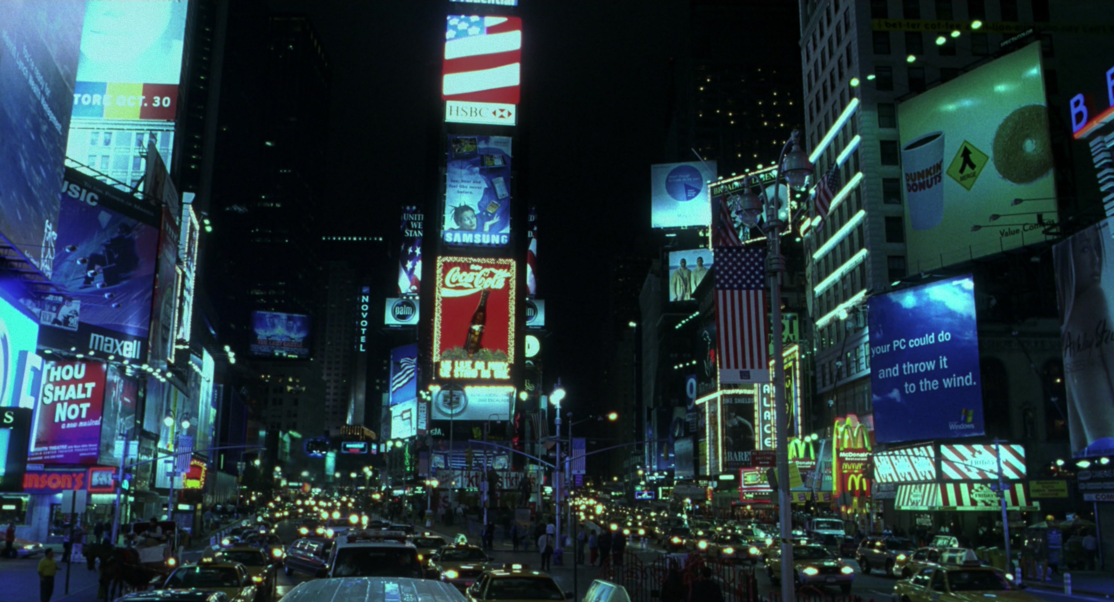 Men in Black II (2002), wide, 1.85:1 — film still