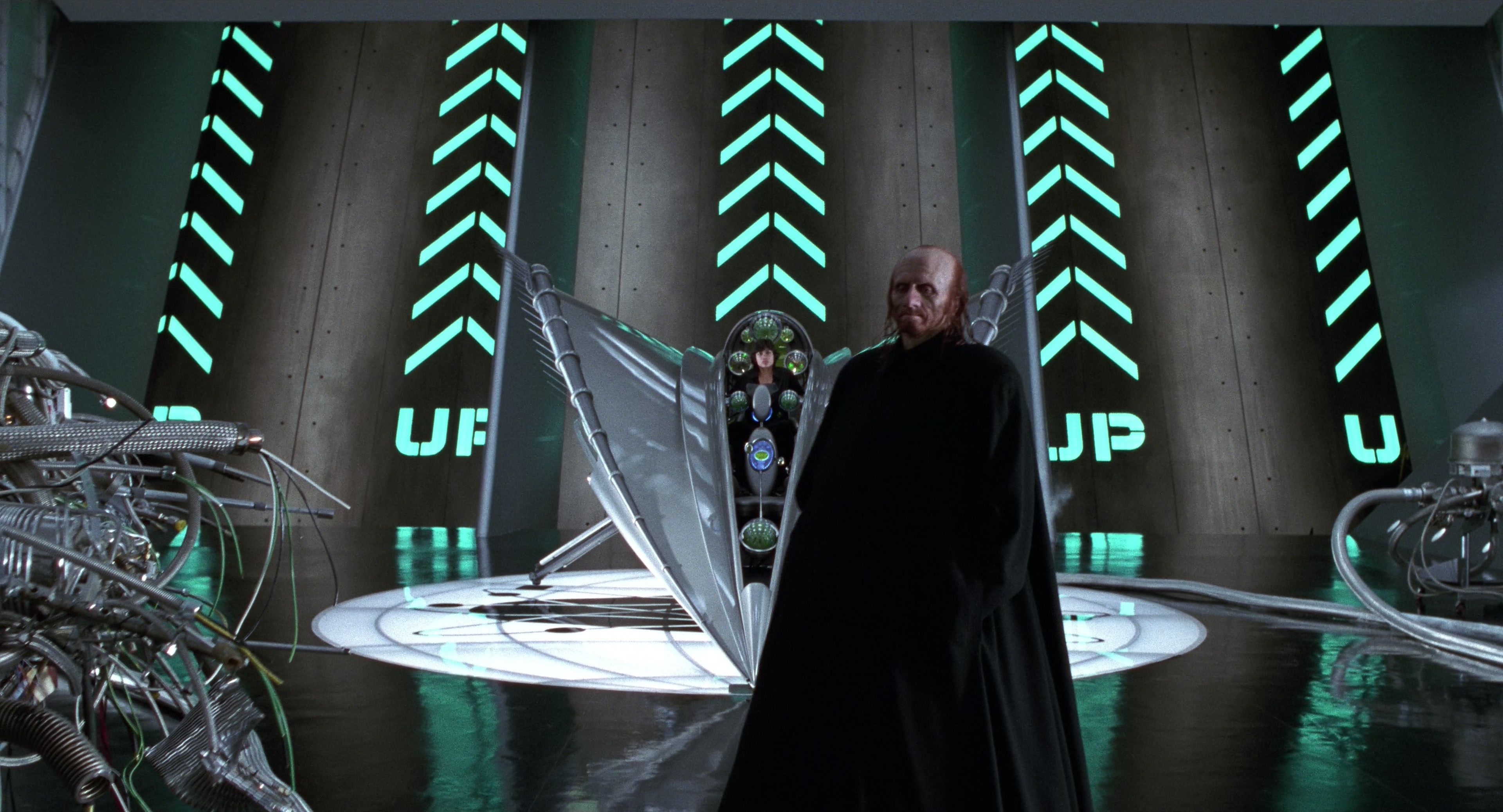 Men in Black II (2002), wide, 1.85:1 — film still