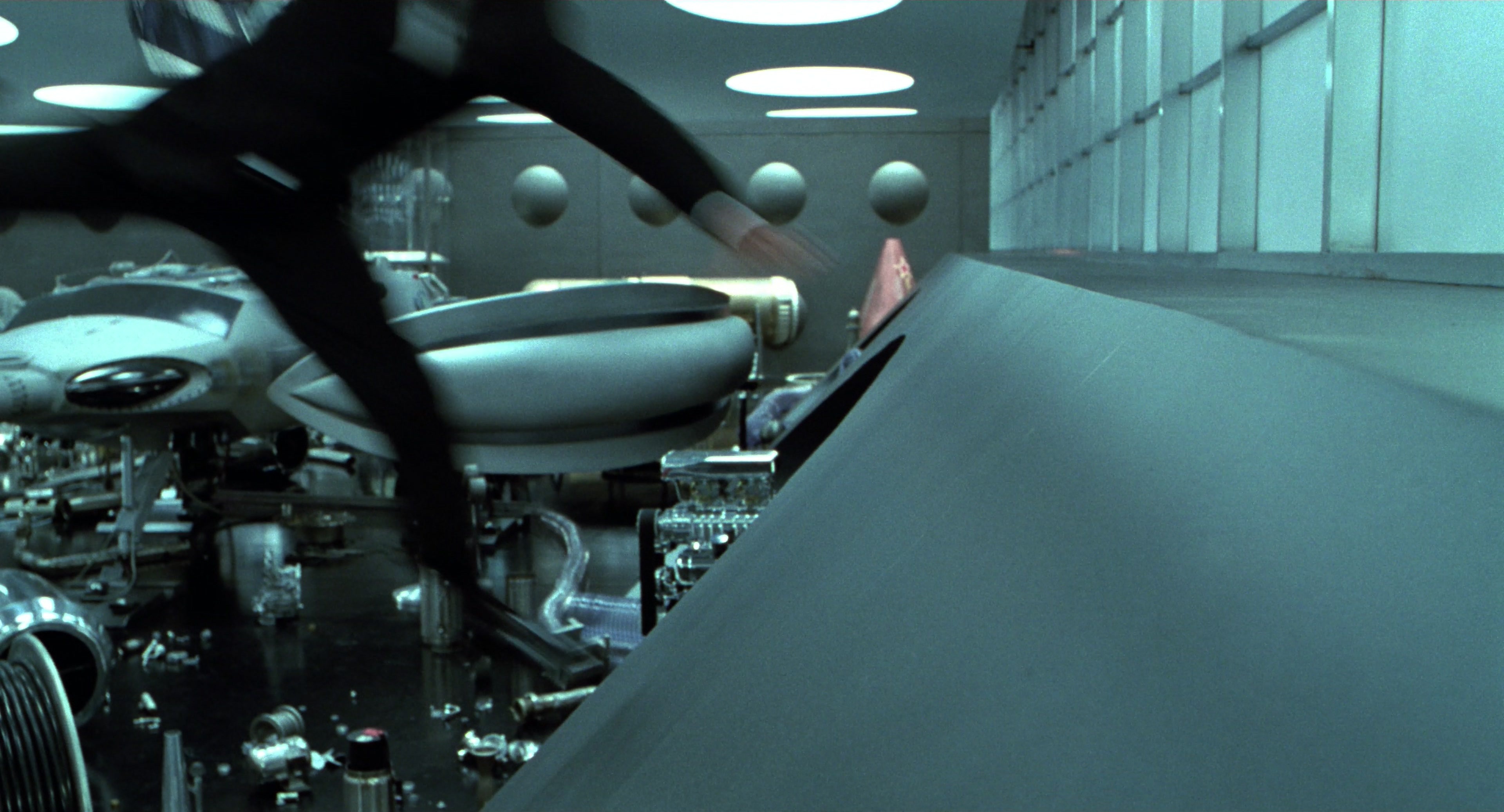 Men in Black II (2002), unknown, 1.85:1 — film still