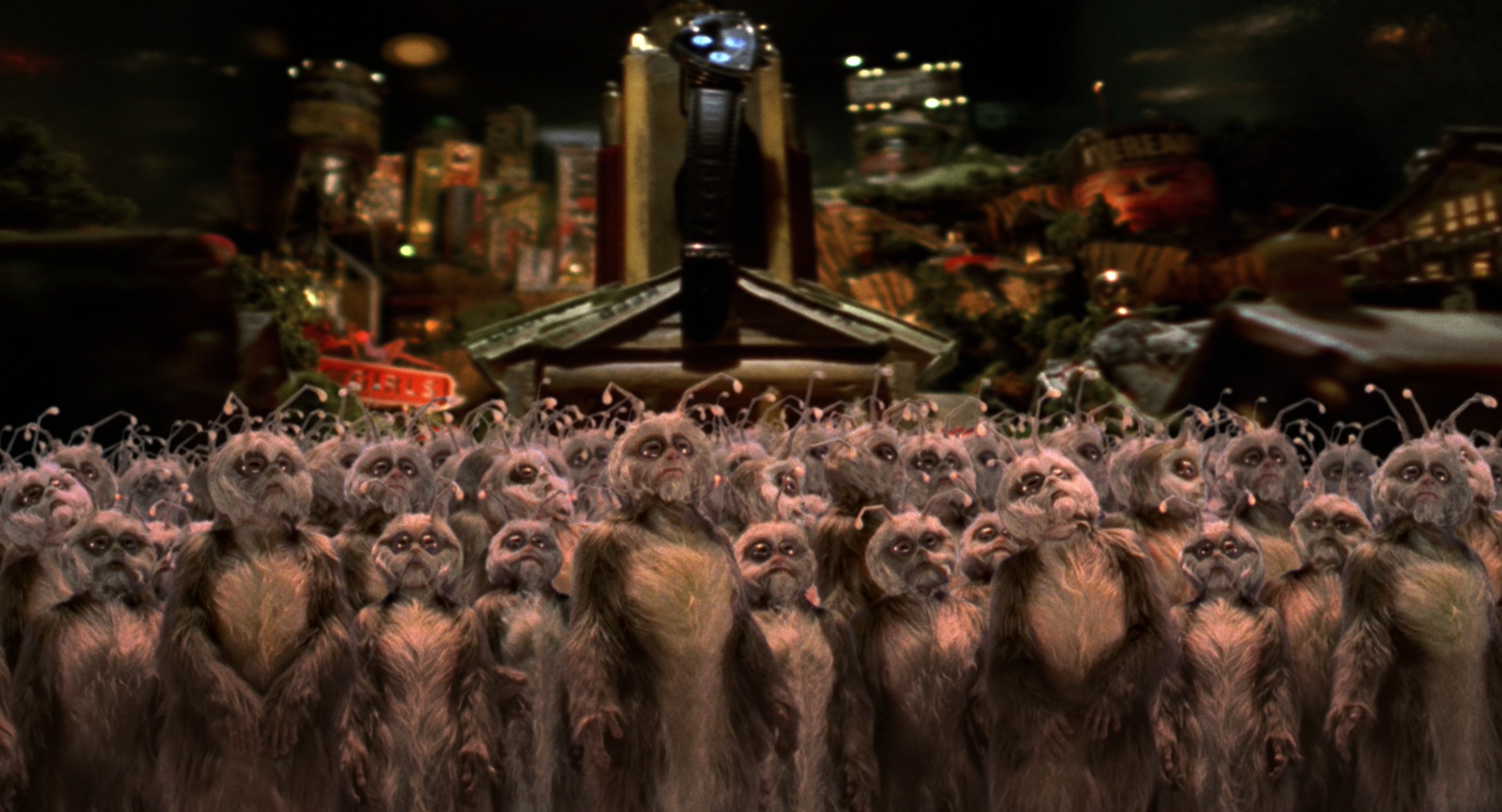 Men in Black II (2002), wide, 1.85:1 — film still