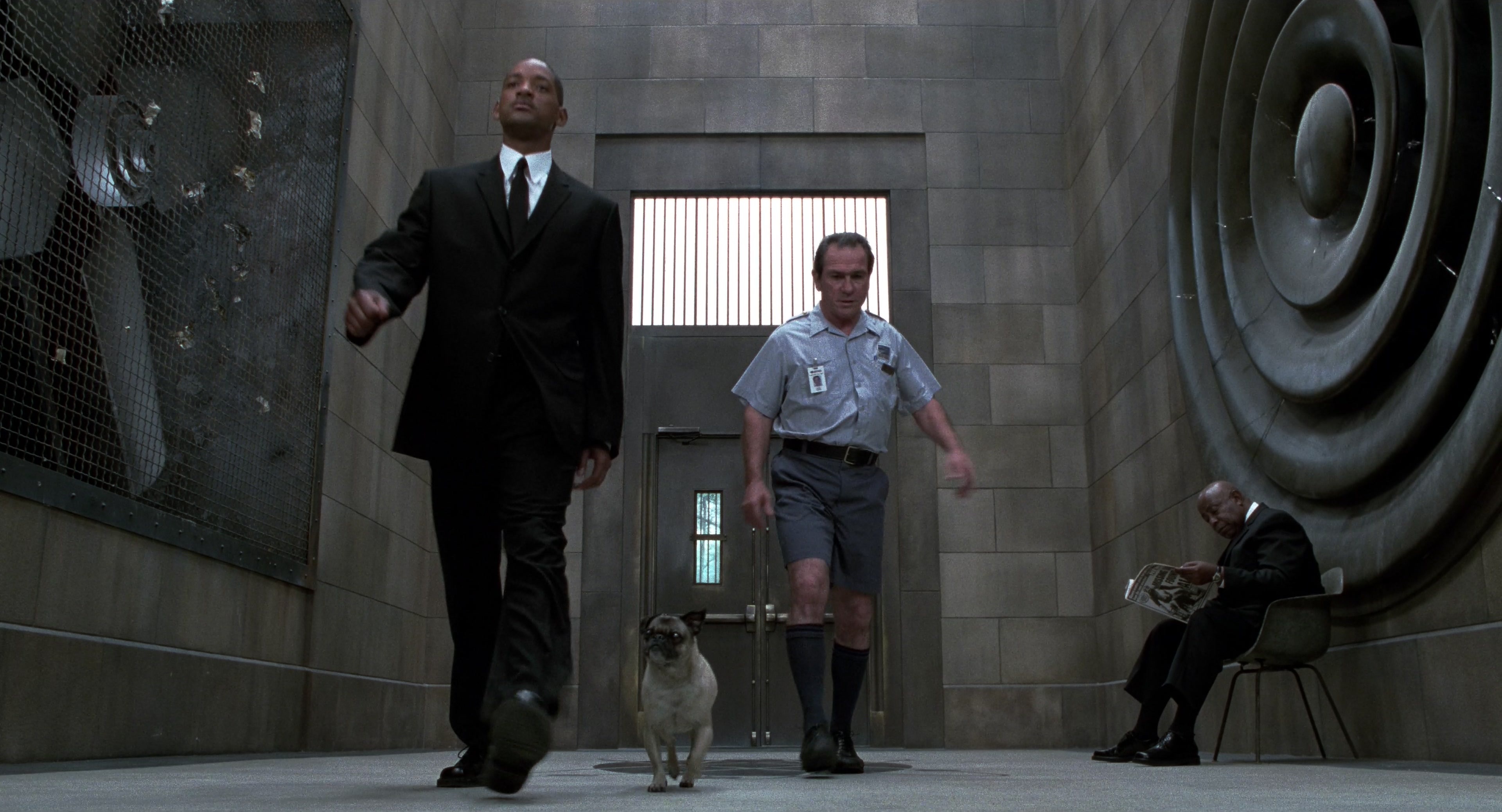 Men in Black II (2002), wide, 1.85:1 — film still