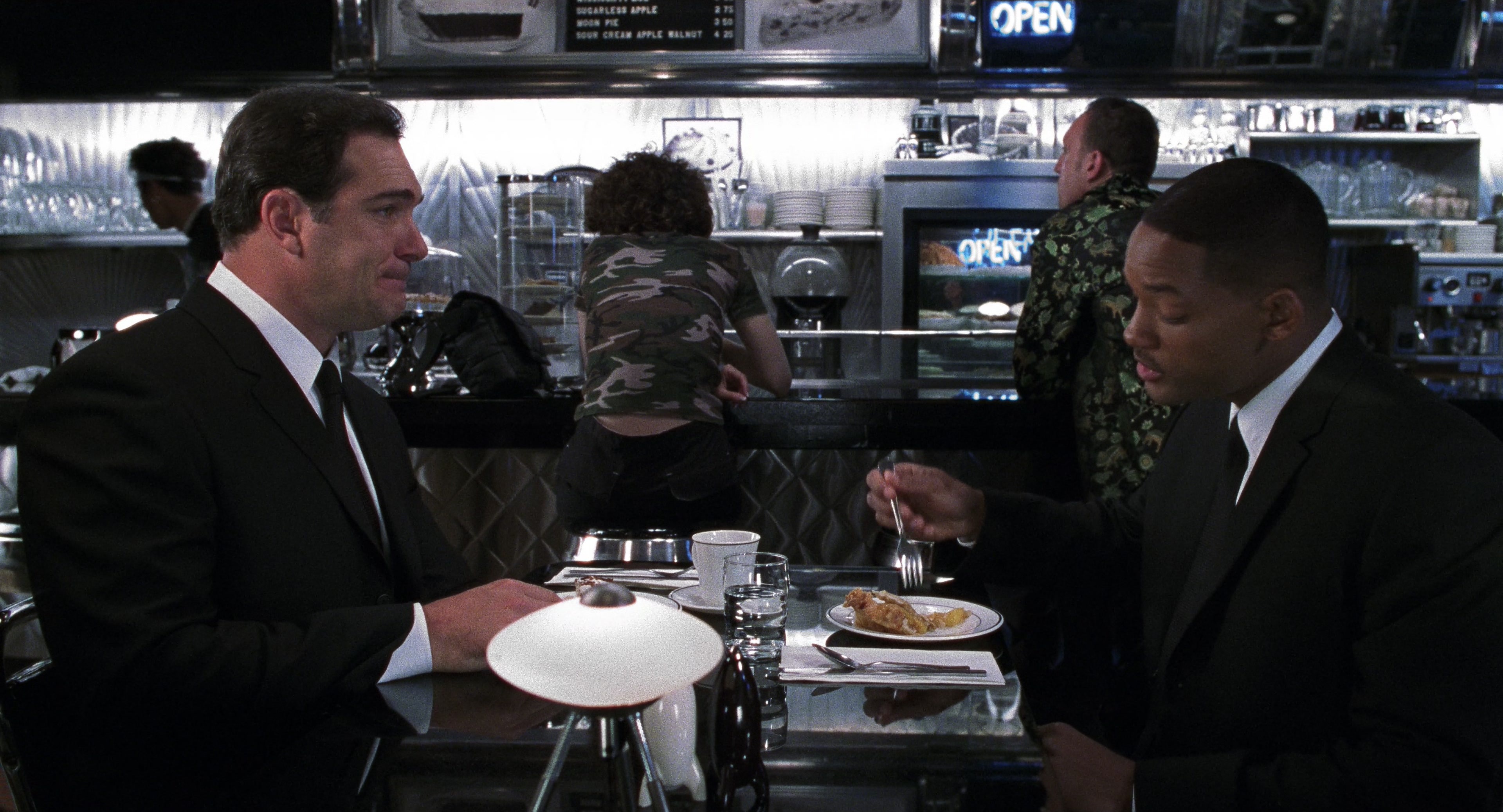 Men in Black II (2002), medium, 1.85:1 — film still
