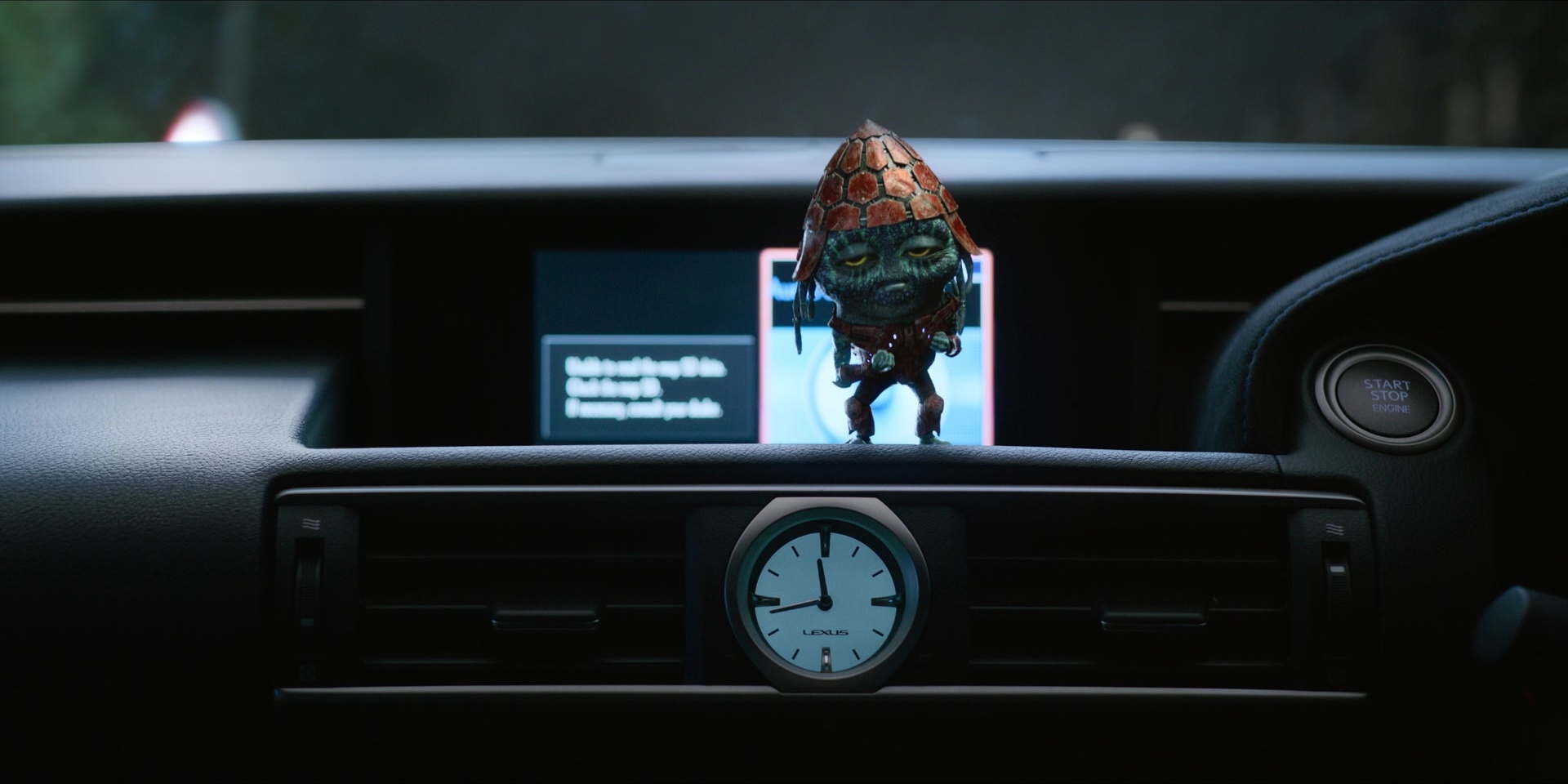 Men in Black International (2019), wide, 2.00:1 — film still