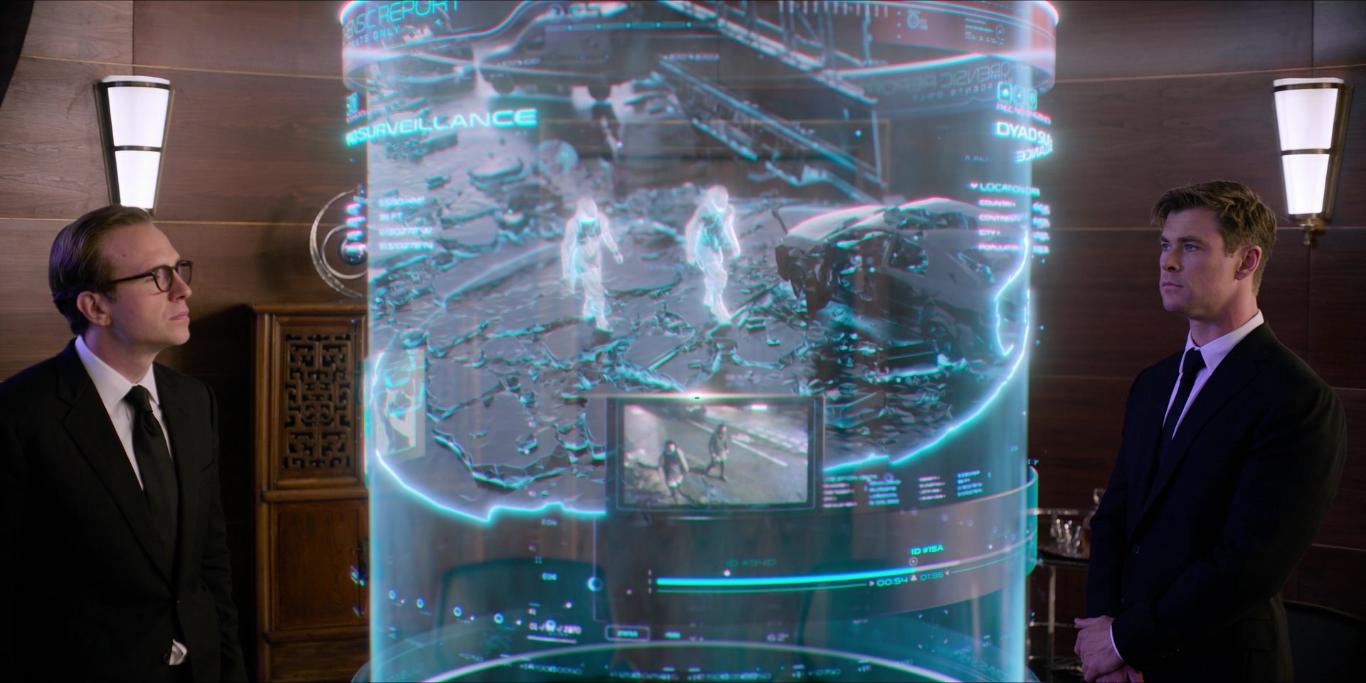 Men in Black International (2019), wide, 2.00:1 — film still