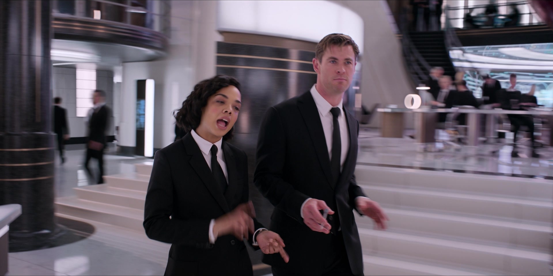 Men in Black International (2019), wide, 2.00:1 — film still