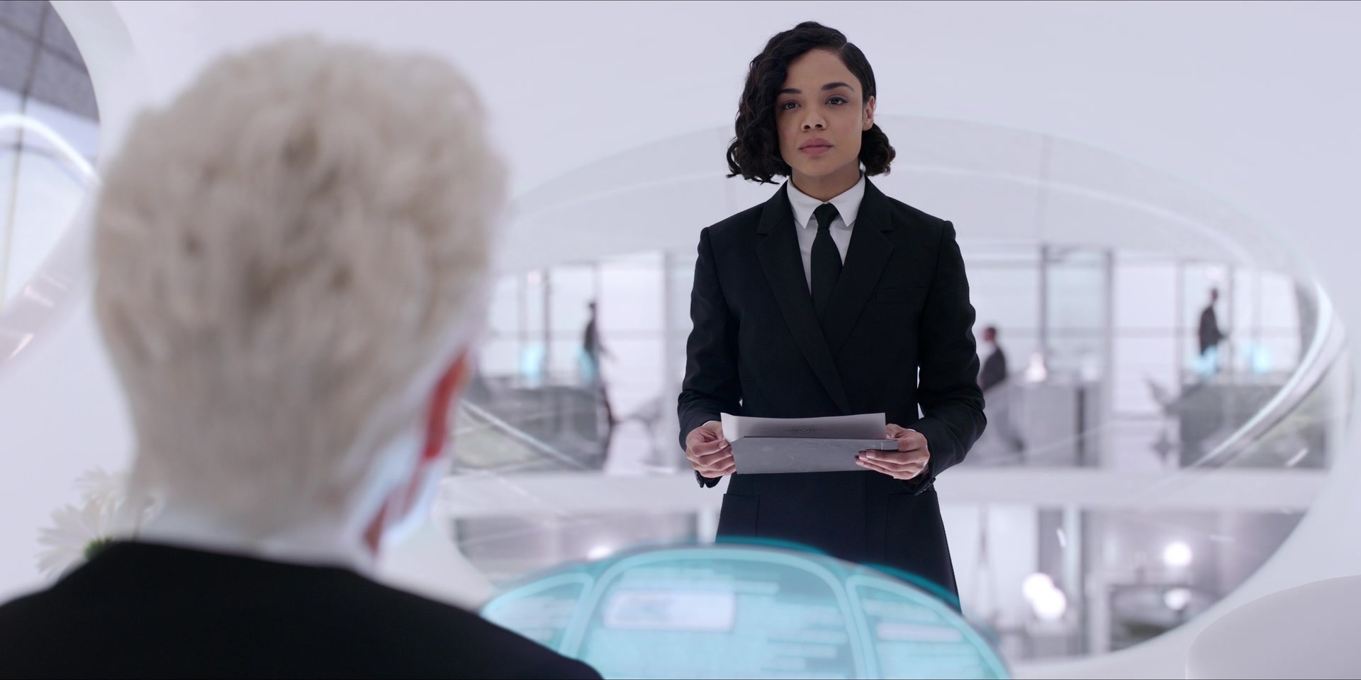 Men in Black International (2019), wide, 2.00:1 — film still