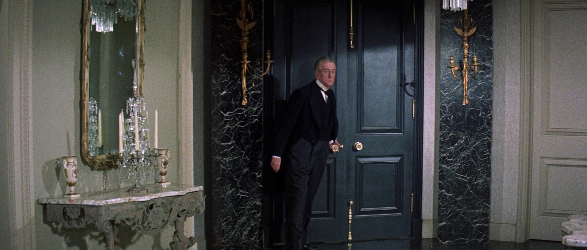 Pocketful of Miracles (1961), wide, 2.35:1 — film still