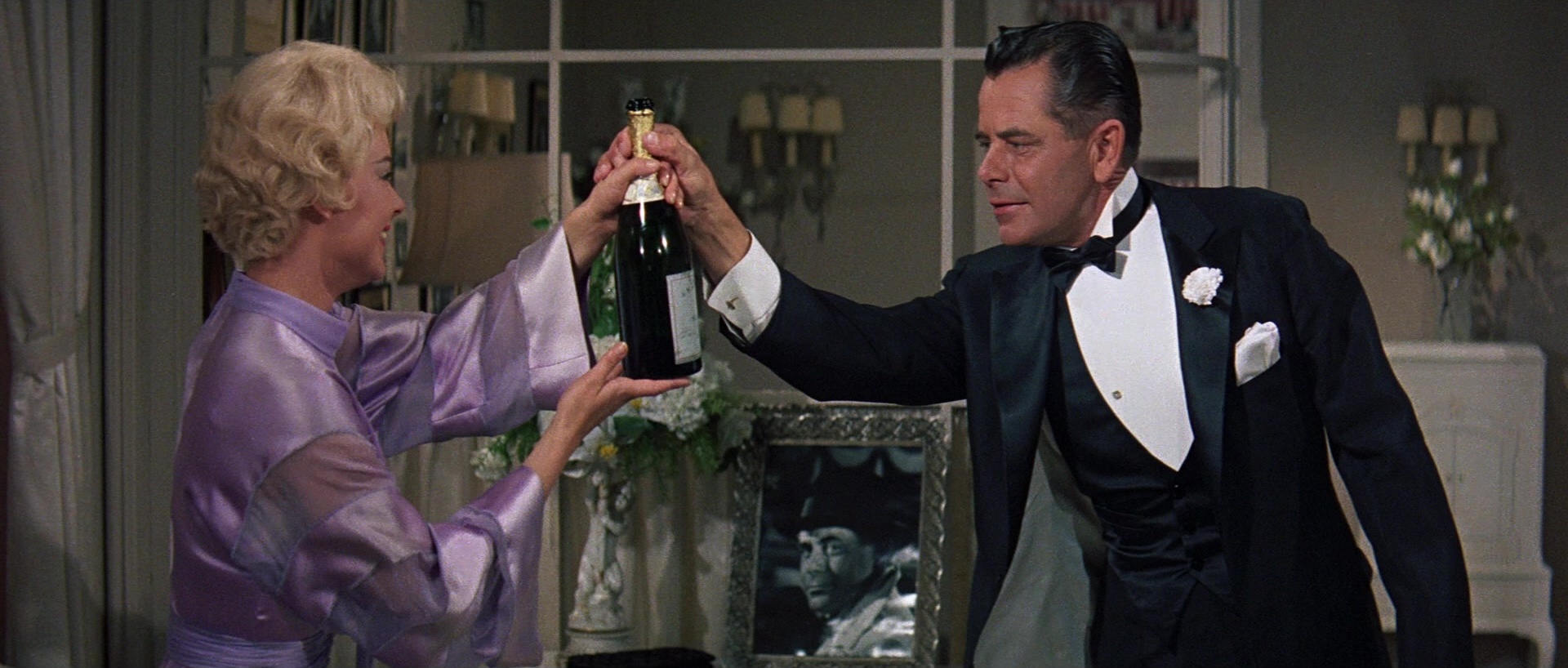Pocketful of Miracles (1961), wide, 2.35:1 — film still