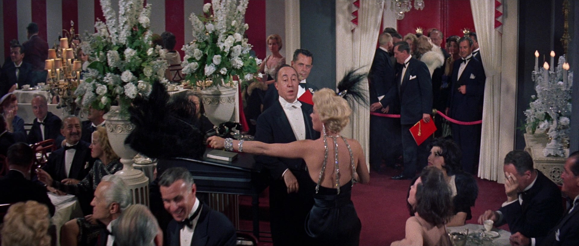Pocketful of Miracles (1961), wide, 2.35:1 — film still