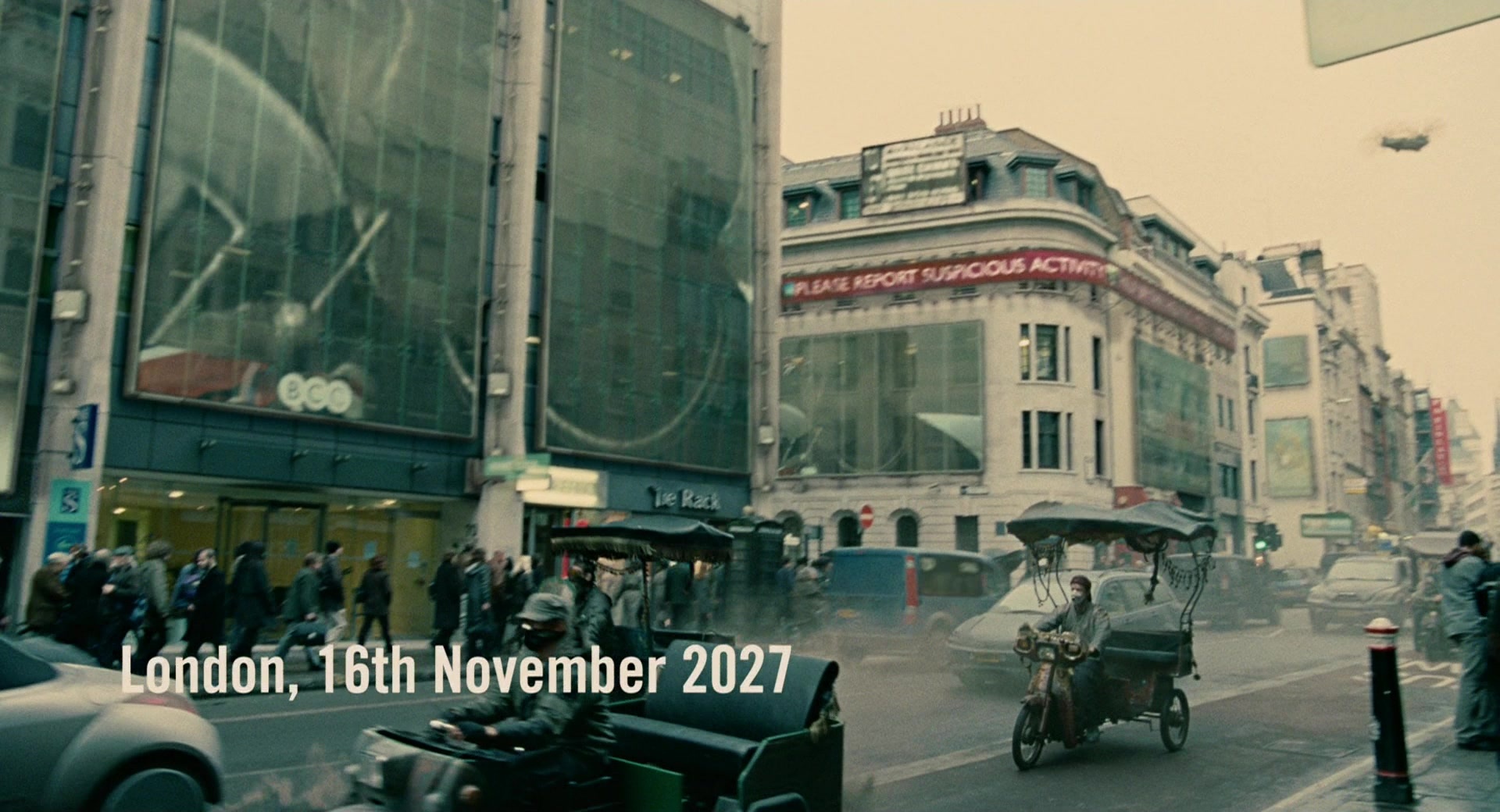 Children of Men (2006), wide, 1.85:1 — film still