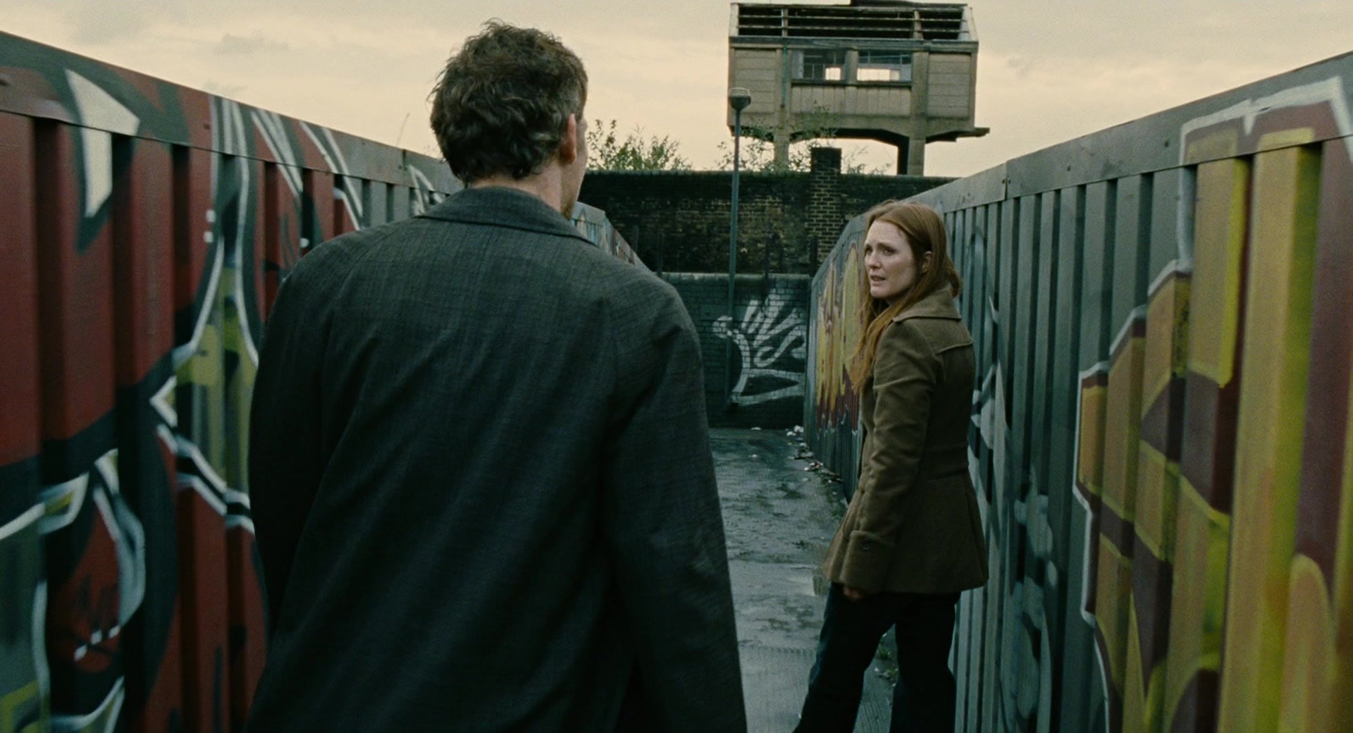 Children of Men (2006), wide, 1.85:1 — film still
