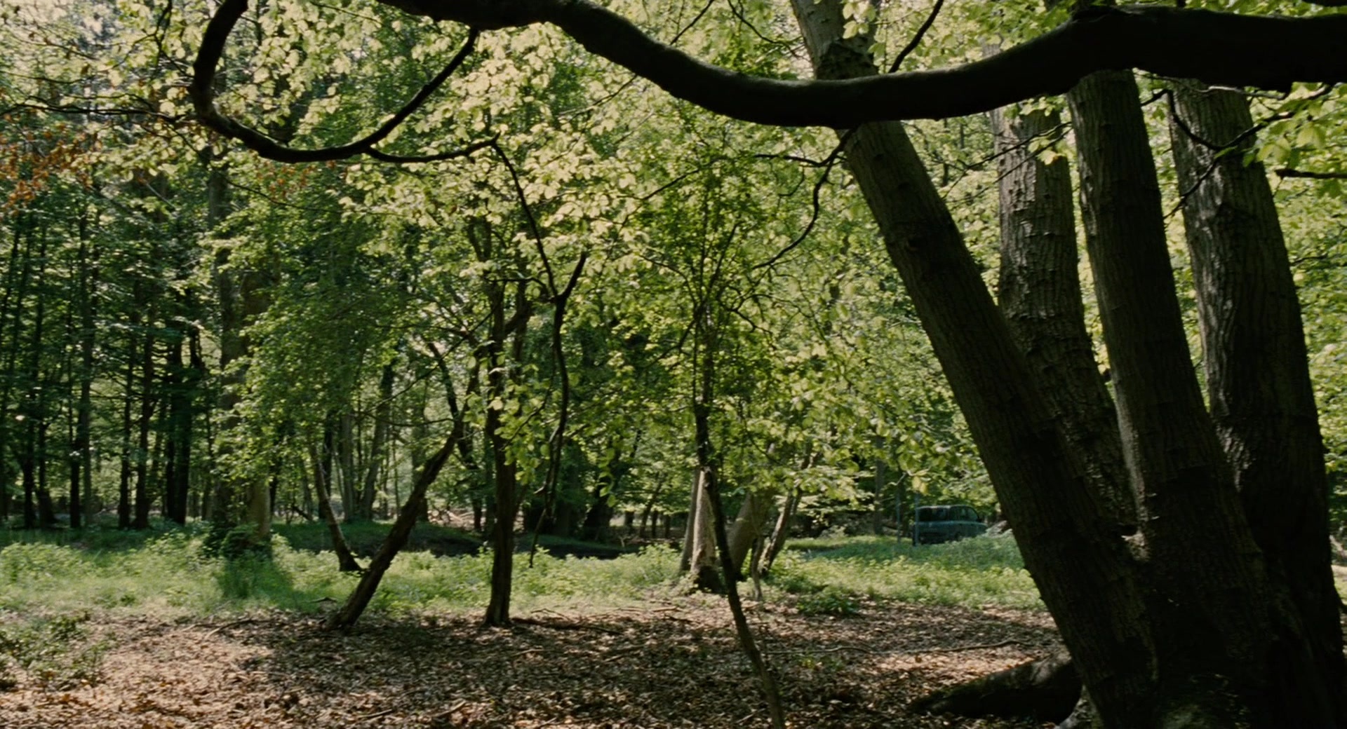 Children of Men (2006), wide, 1.85:1 — film still