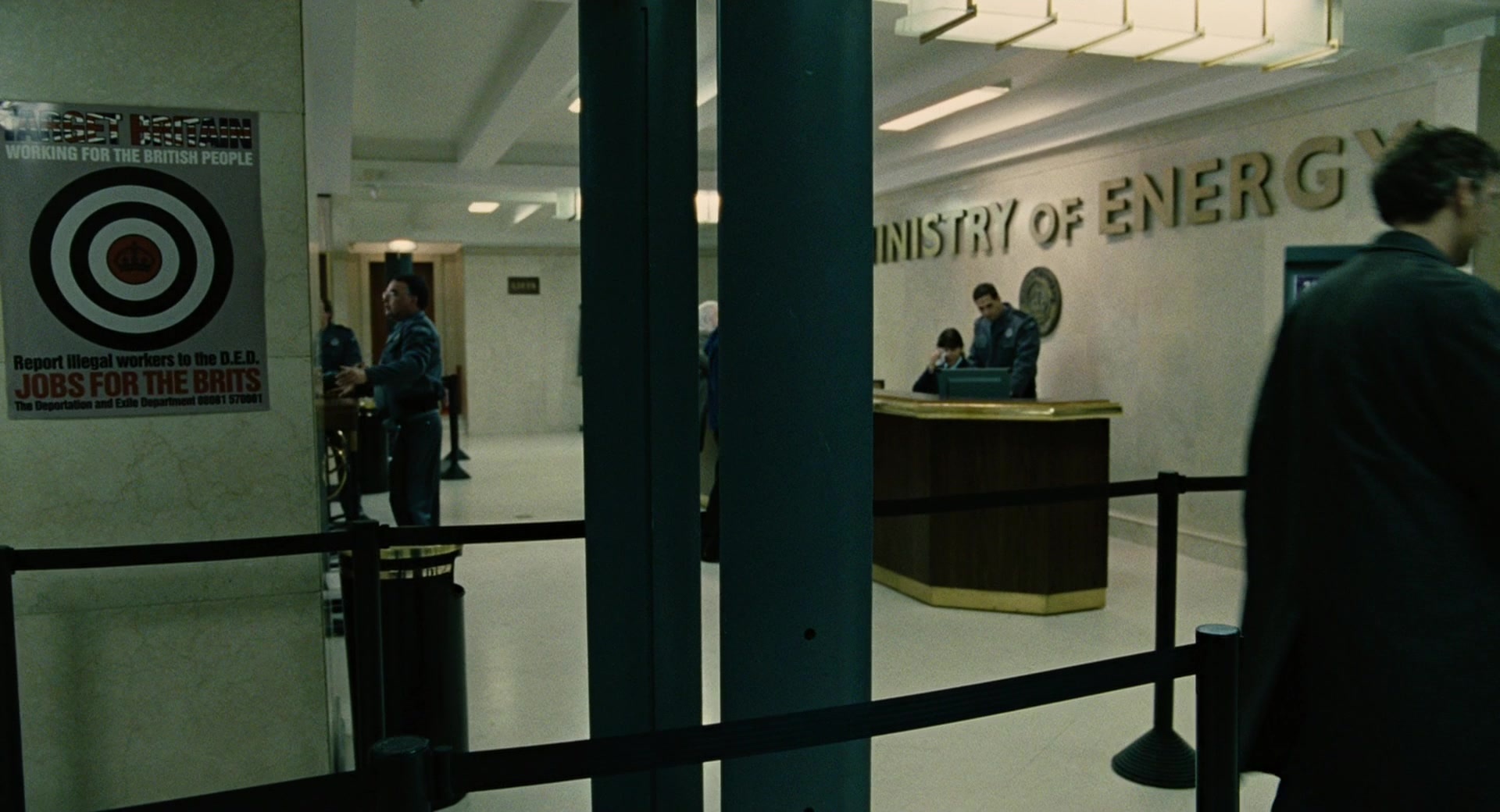 Children of Men (2006), wide, 1.85:1 — film still