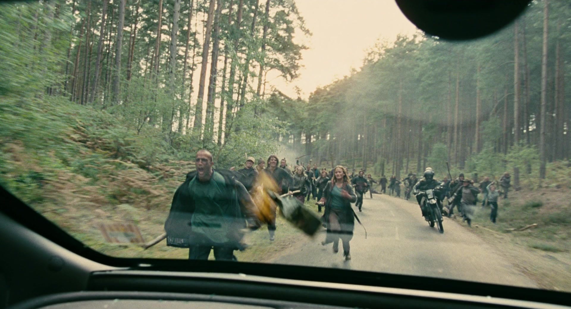 Children of Men (2006), wide, 1.85:1 — film still