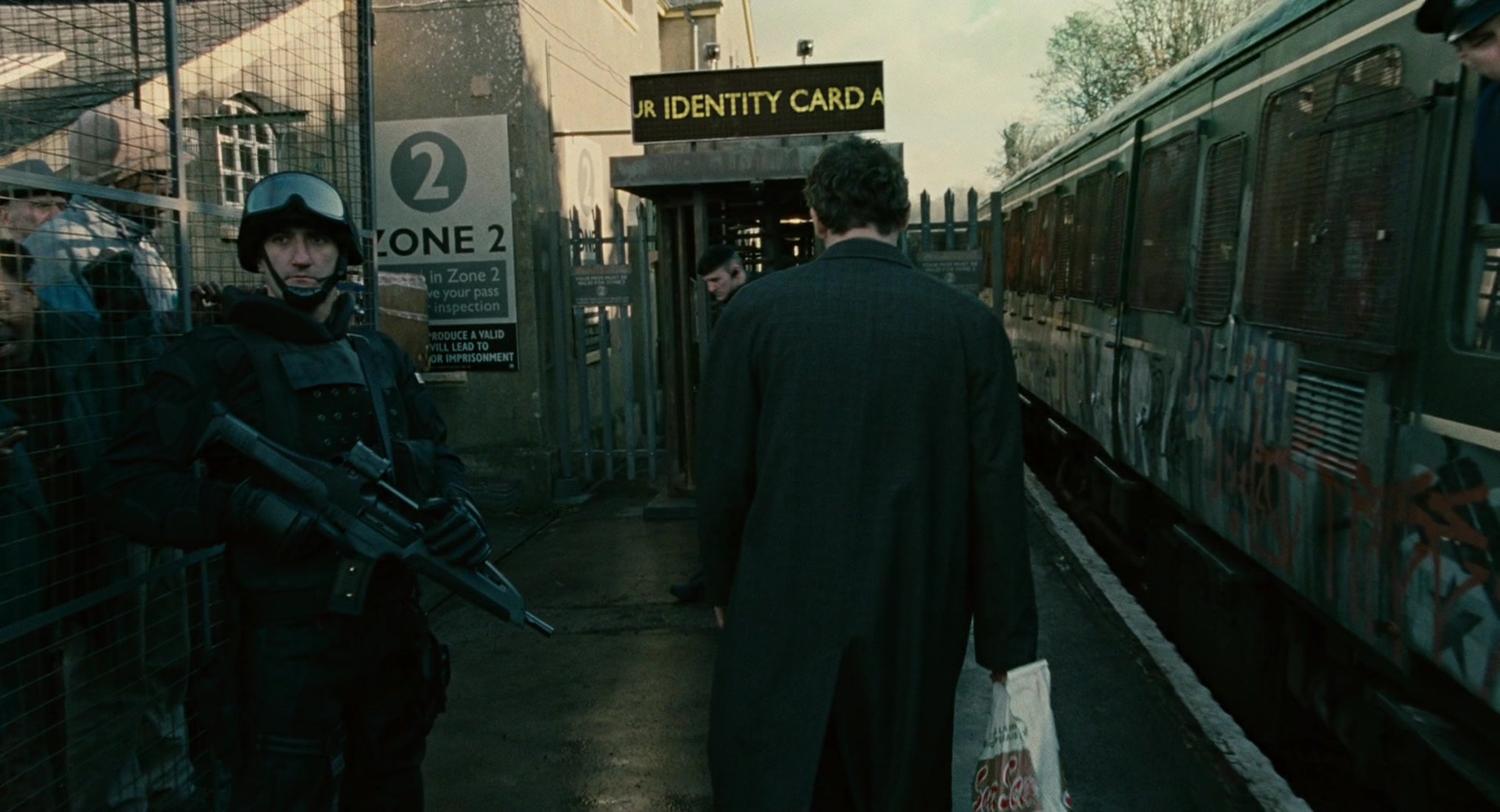 Children of Men (2006), wide, 1.85:1 — film still