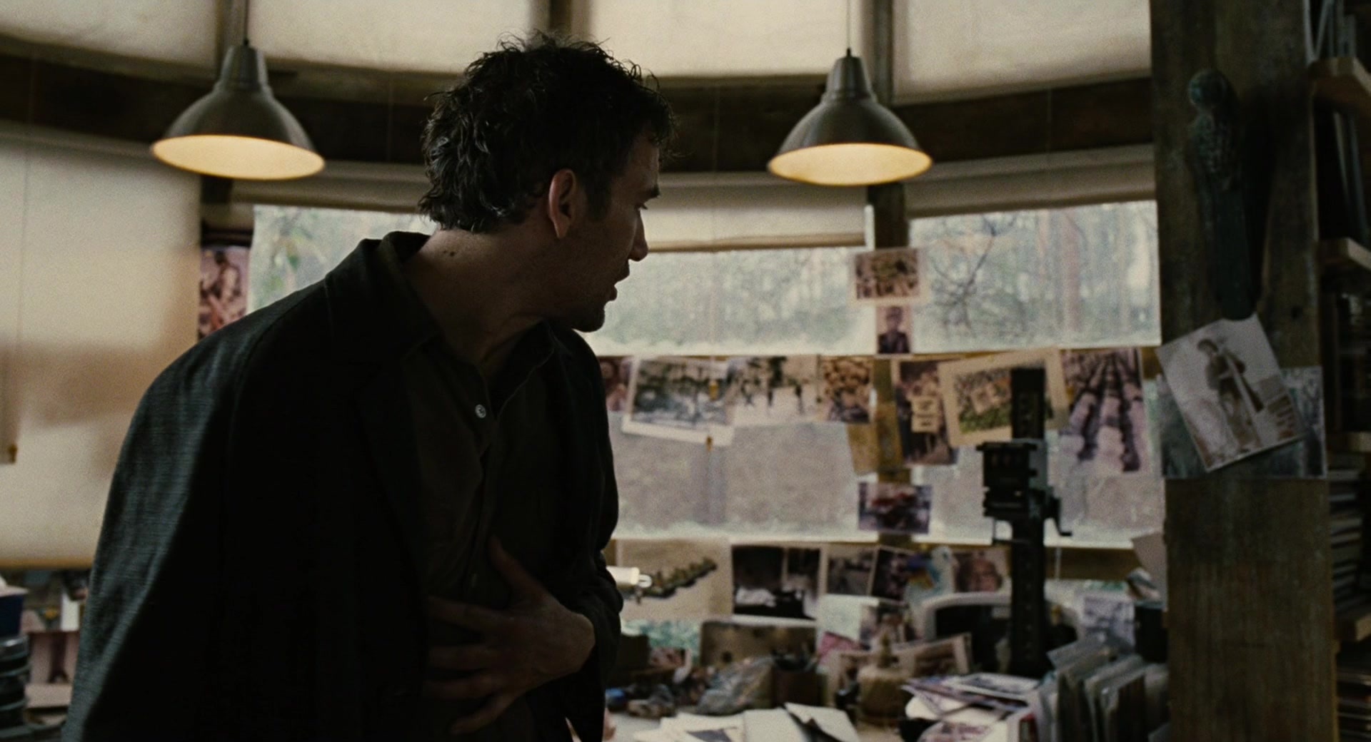 Children of Men (2006), wide, 1.85:1 — film still