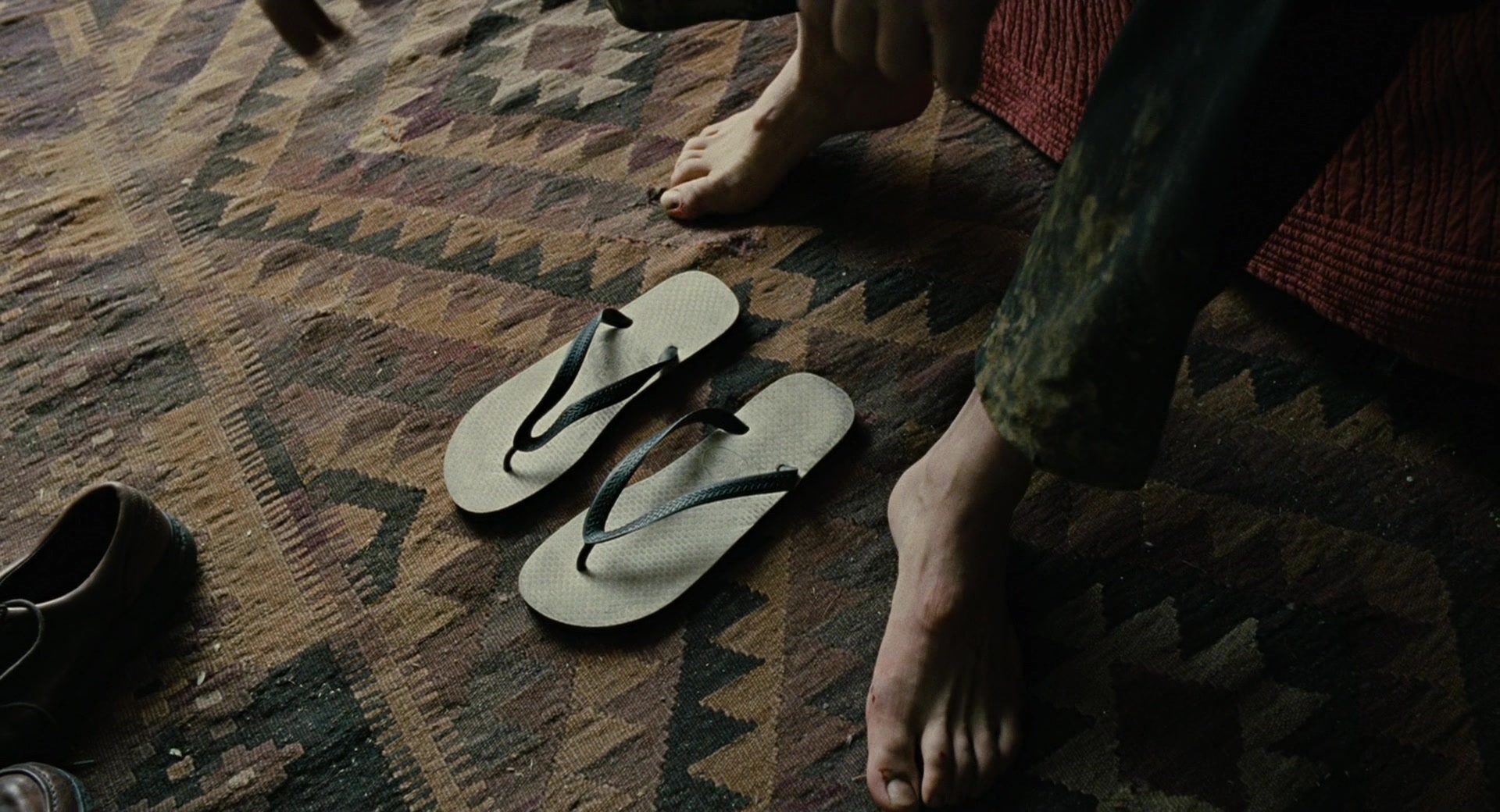 Children of Men (2006), wide, 1.85:1 — film still