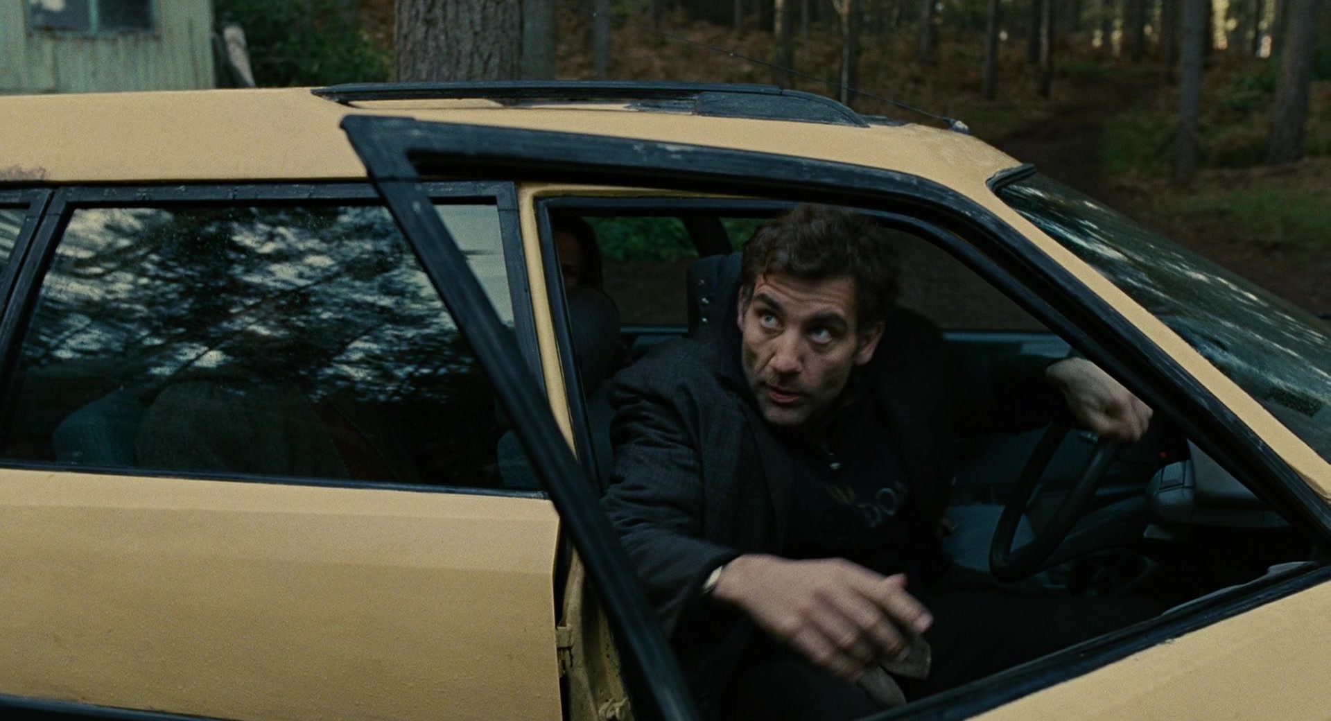 Children of Men (2006), wide, 1.85:1 — film still