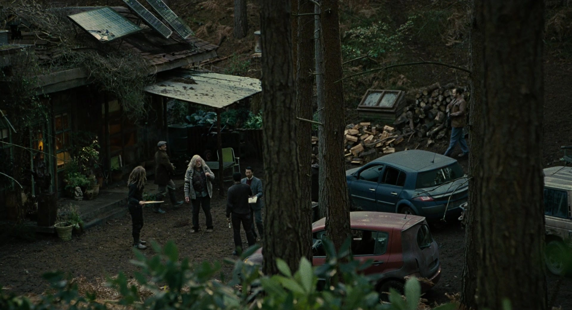 Children of Men (2006), wide, 1.85:1 — film still