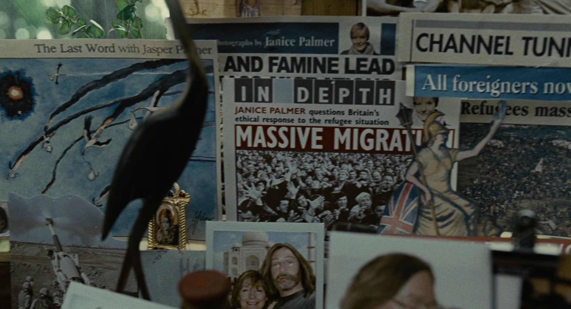 Children of Men (2006), wide, 1.85:1 — film still