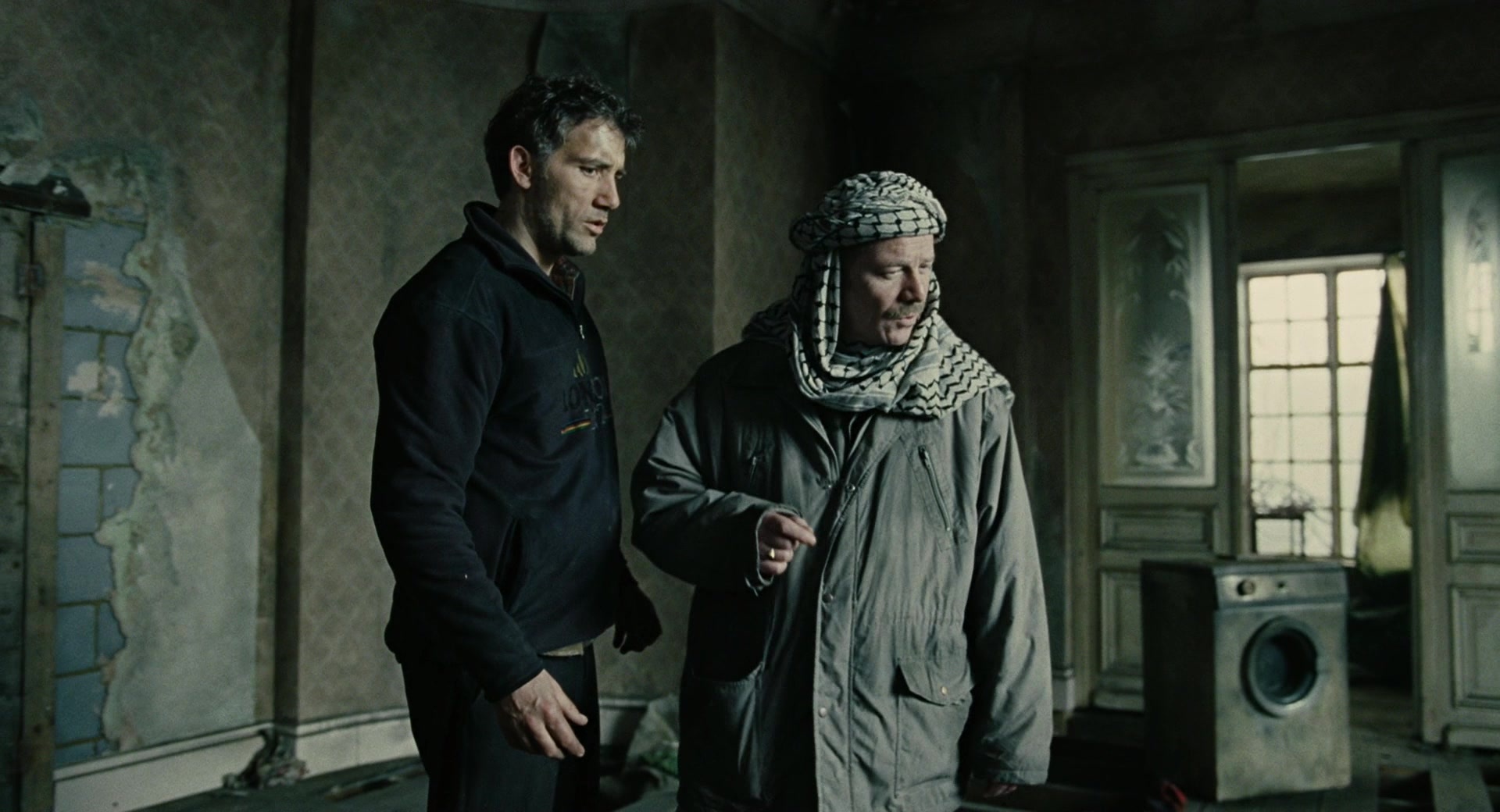 Children of Men (2006), medium, 1.85:1 — film still