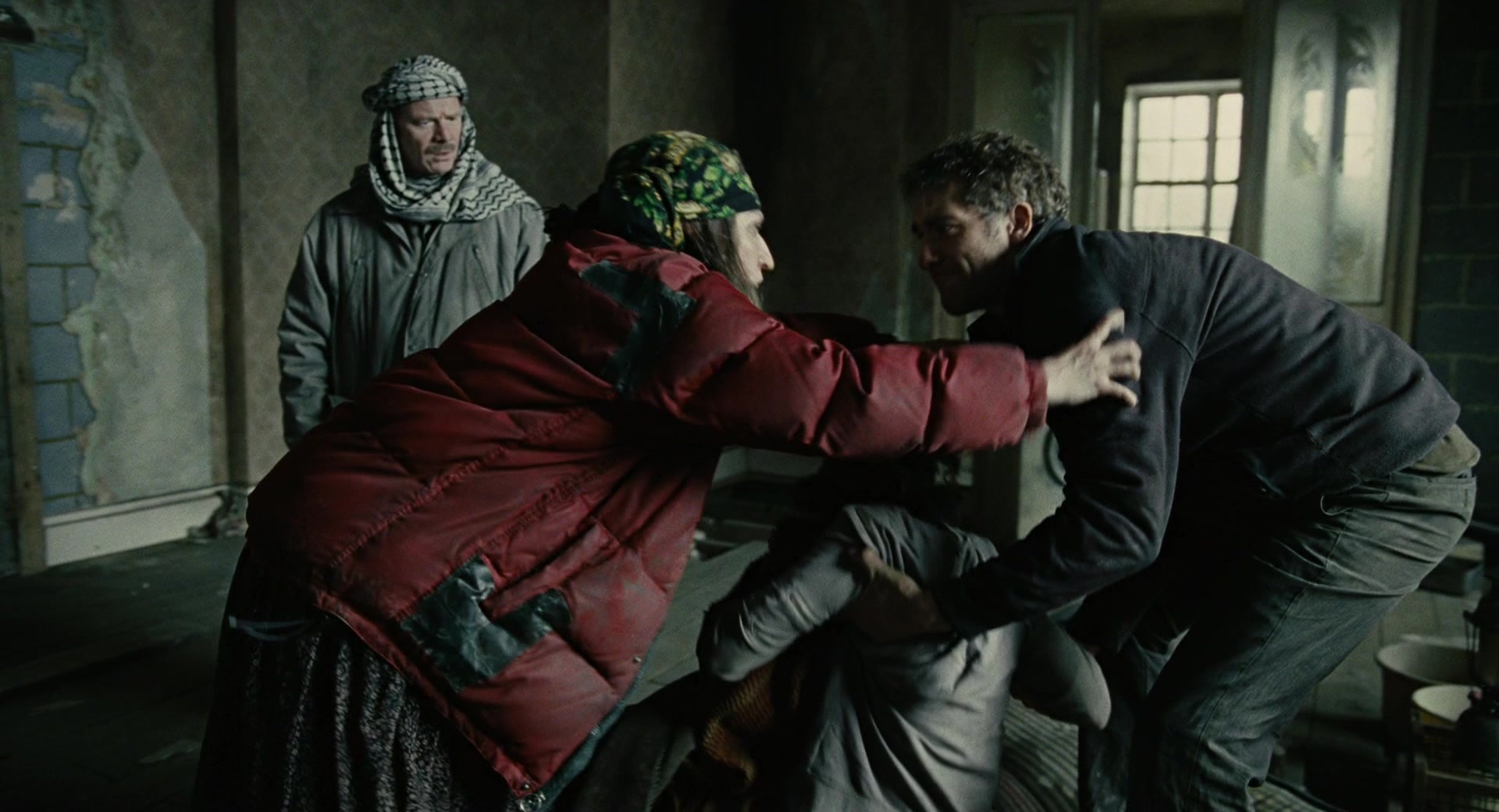 Children of Men (2006), wide, 1.85:1 — film still
