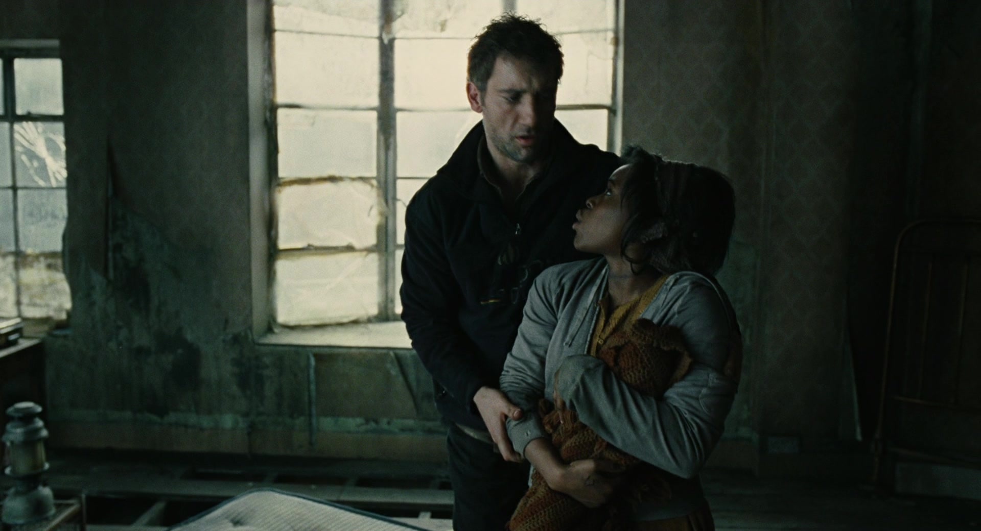 Children of Men (2006), wide, 1.85:1 — film still