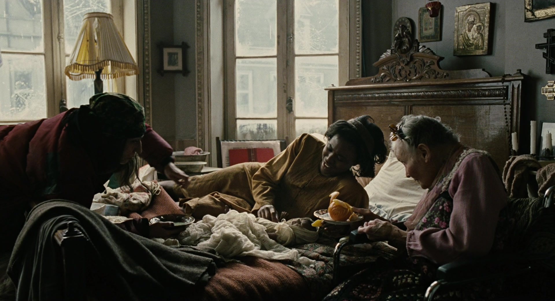 Children of Men (2006), wide, 1.85:1 — film still