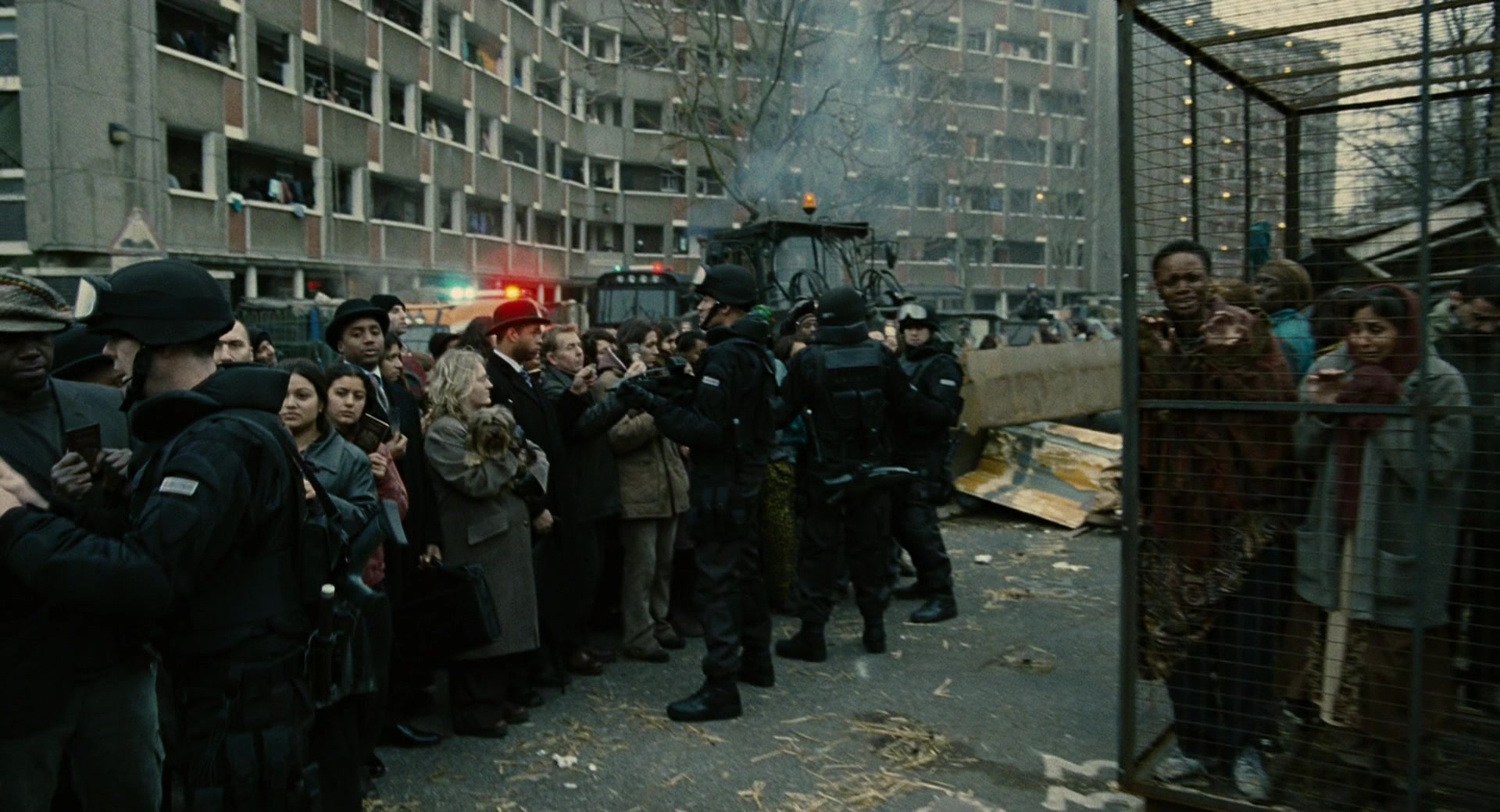 Children of Men (2006), wide, 1.85:1 — film still