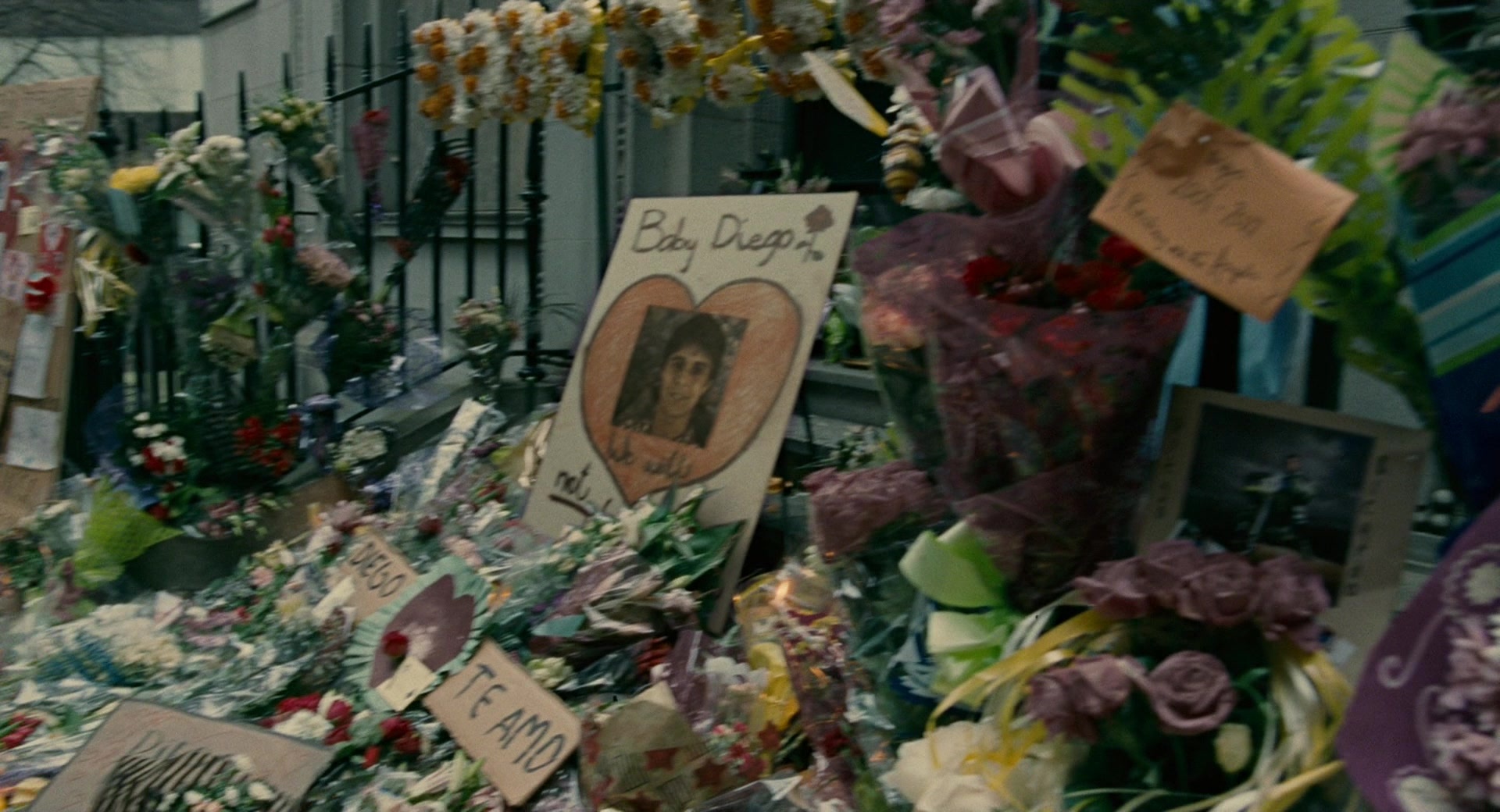 Children of Men (2006), wide, 1.85:1 — film still
