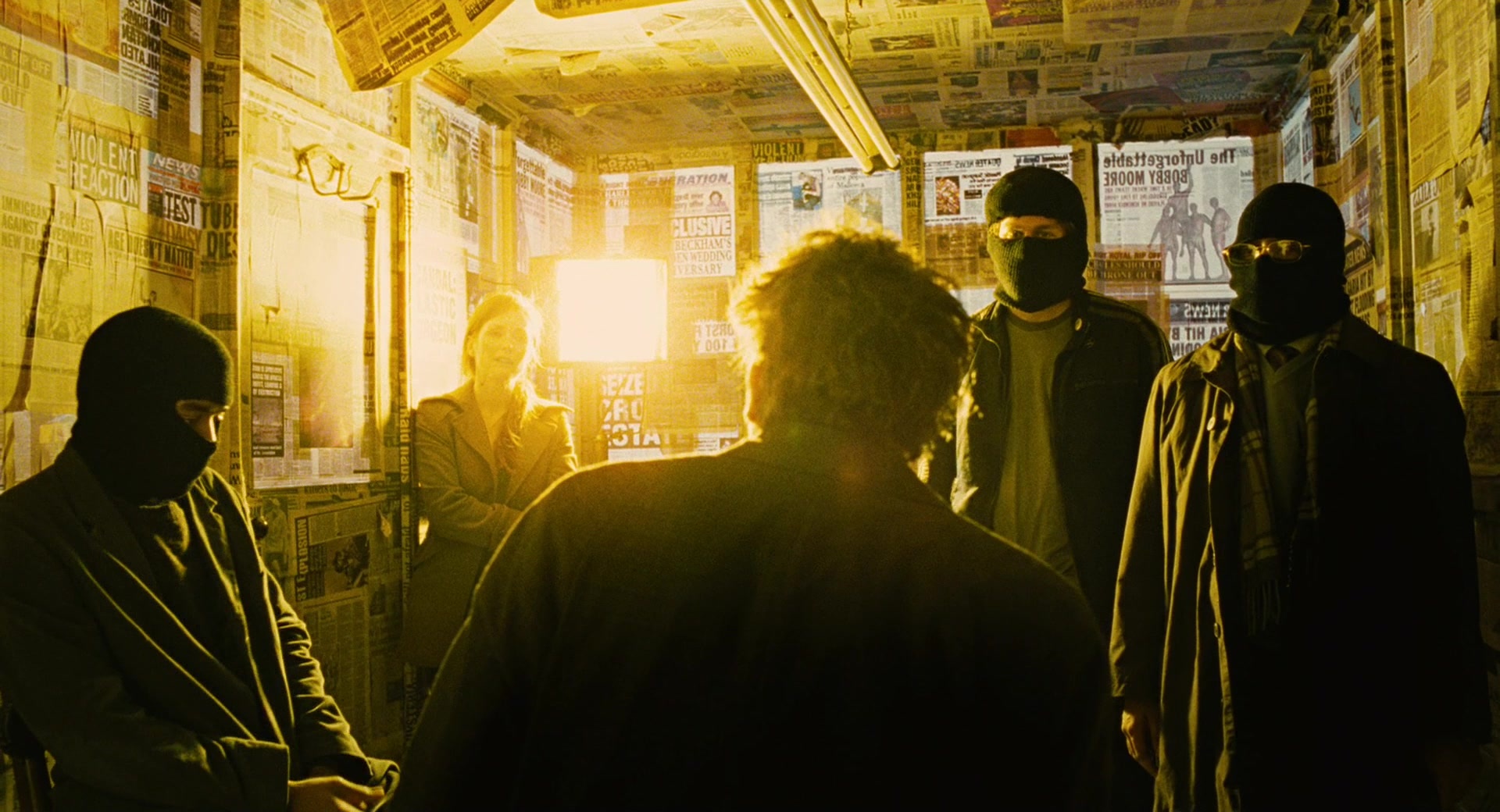 Children of Men (2006), wide, 1.85:1 — film still