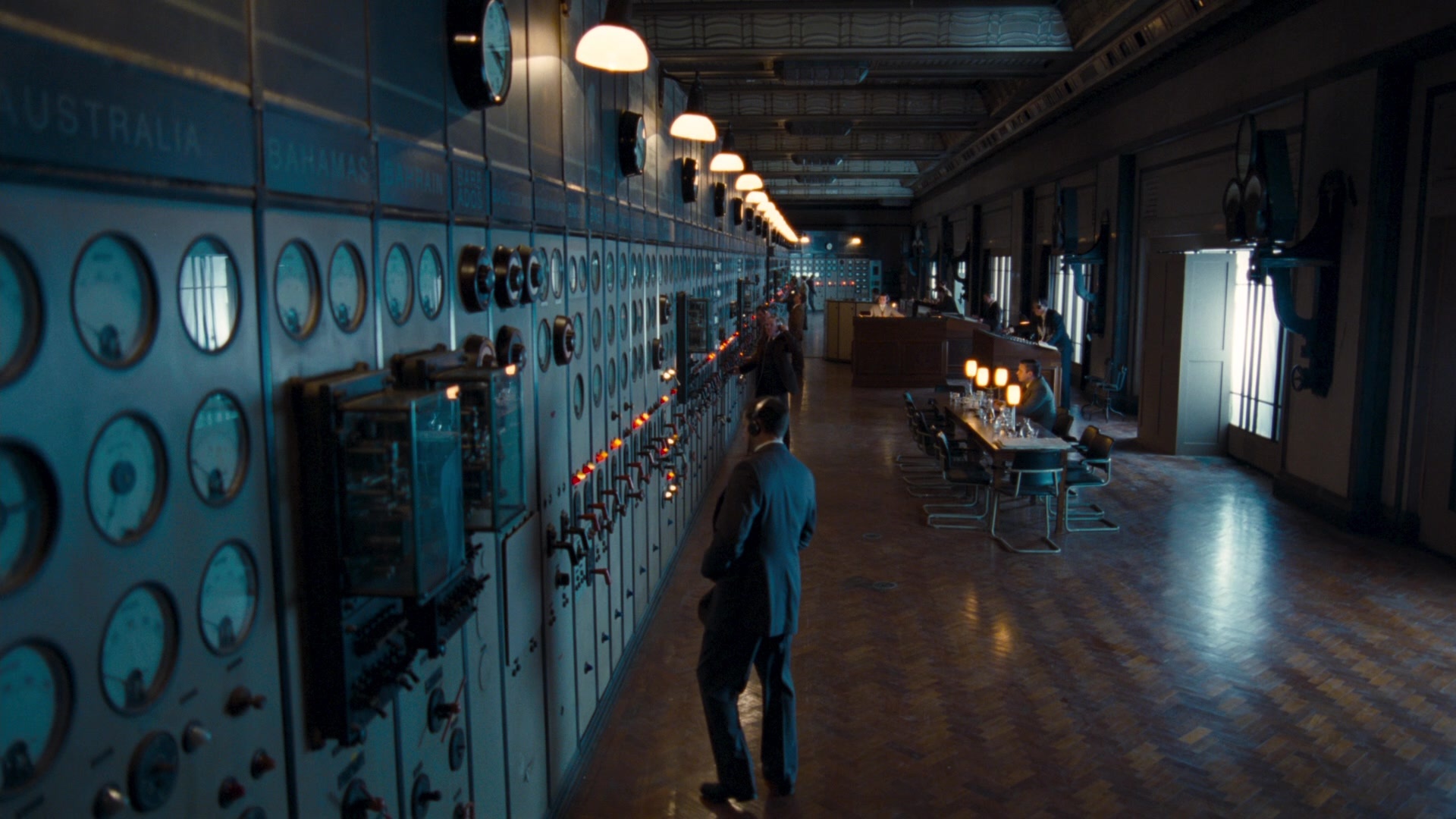 The King's Speech (2010), wide, 1.78:1 — film still