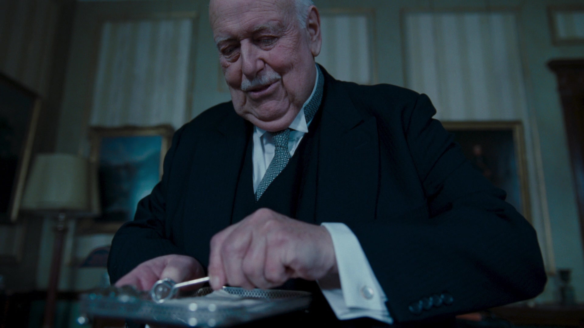 The King's Speech (2010), wide, 1.78:1 — film still