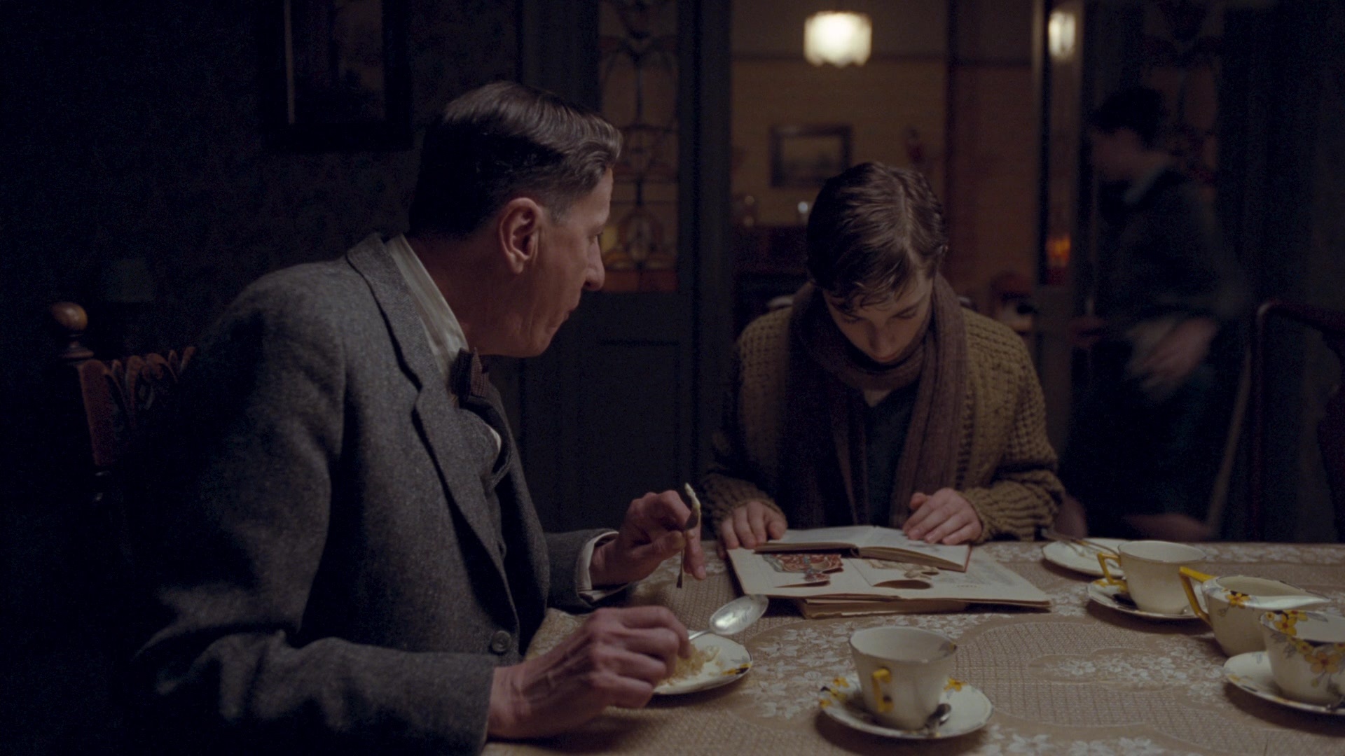 The King's Speech (2010), wide, 1.78:1 — film still