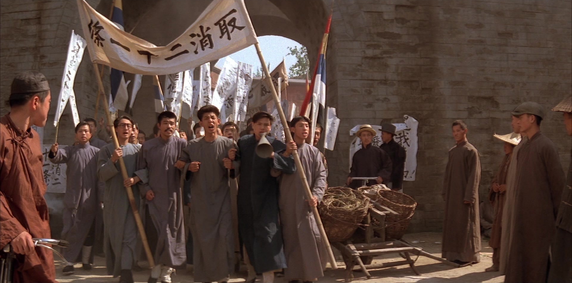The Last Emperor (1987), wide, 2.02:1 — film still