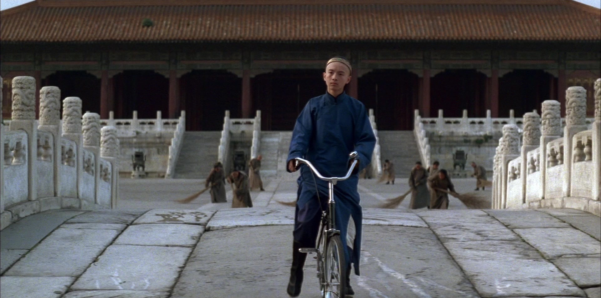 The Last Emperor (1987), wide, 2.02:1 — film still