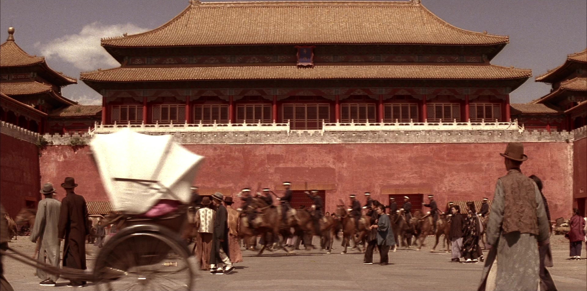 The Last Emperor (1987), wide, 2.02:1 — film still