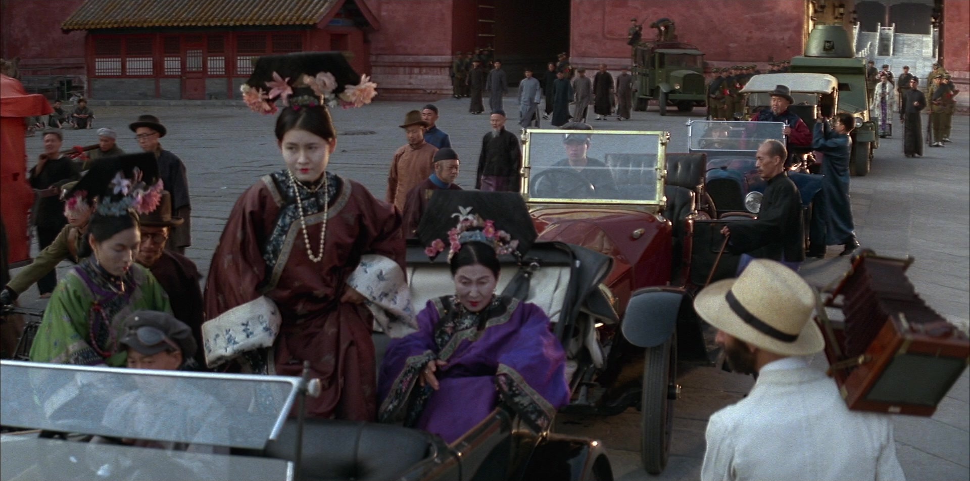 The Last Emperor (1987), wide, 2.02:1 — film still