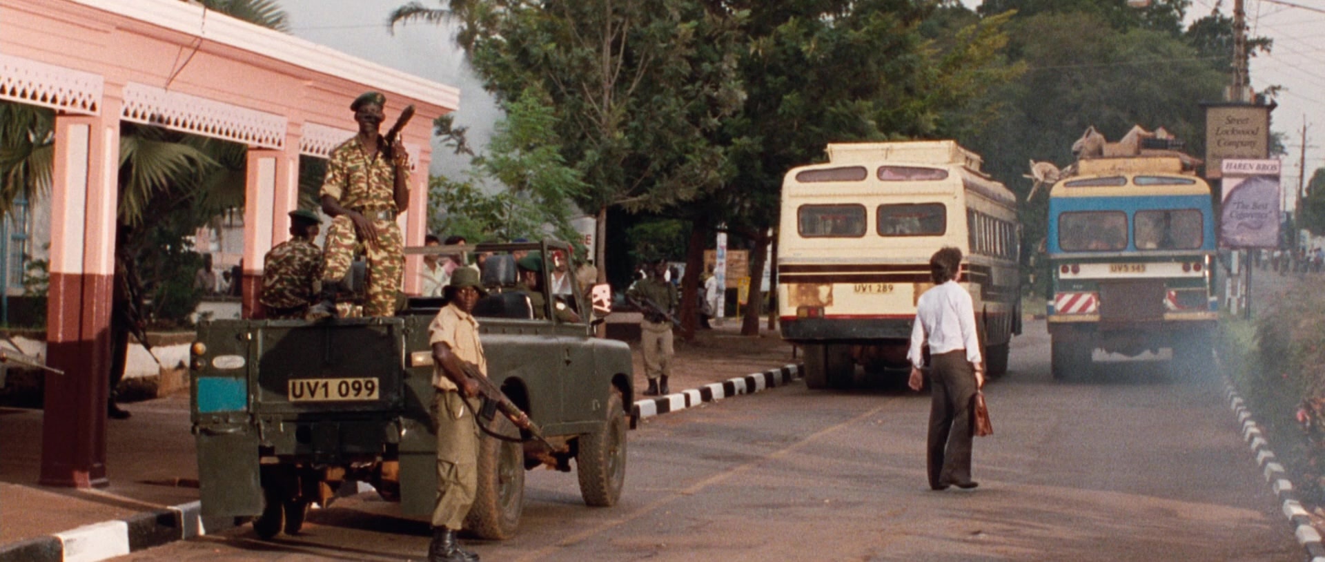 The Last King of Scotland (2006), wide, 2.36:1 — film still