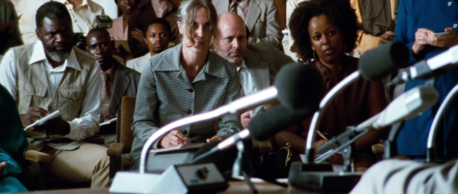 The Last King of Scotland (2006), wide, 2.36:1 — film still