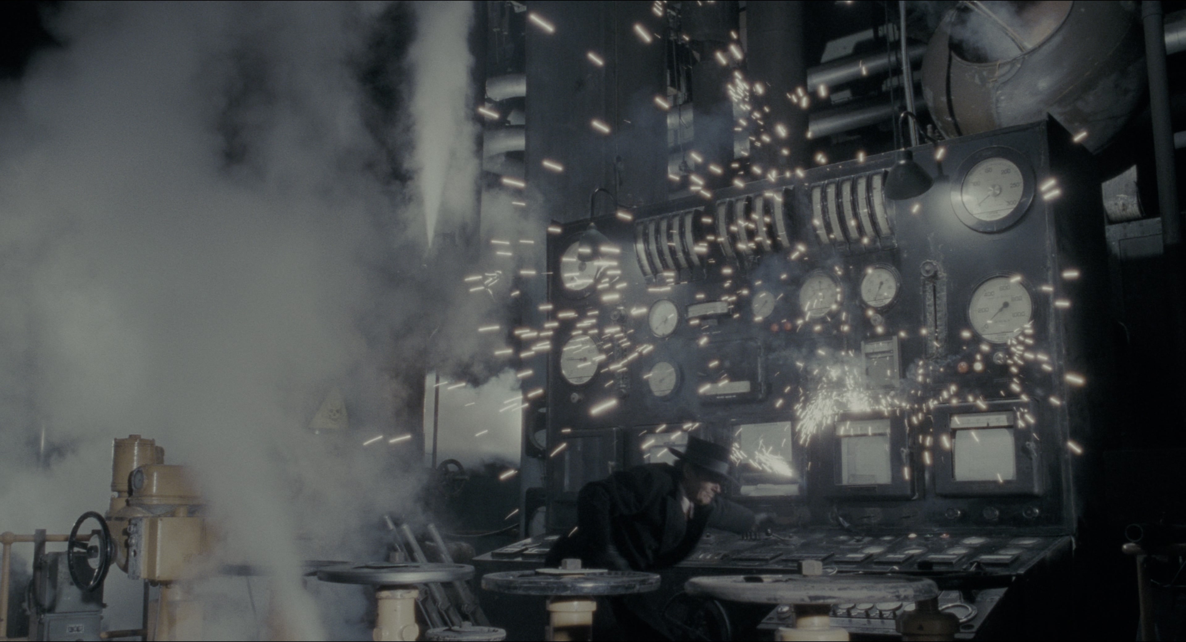Batman (1989), wide, 1.85:1 — film still