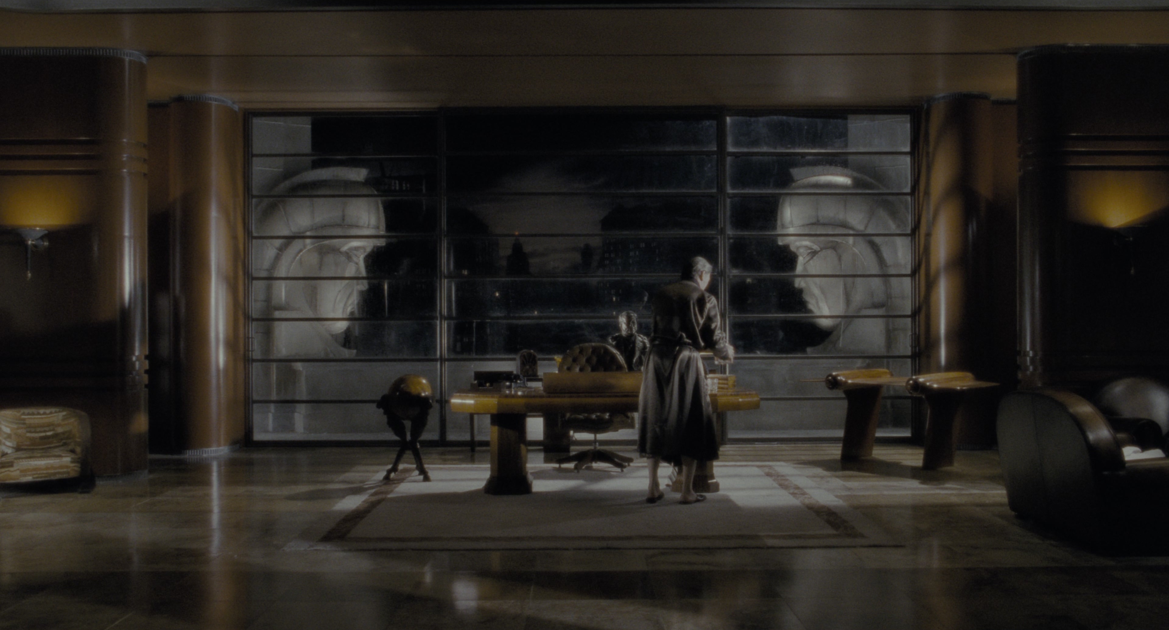 Batman (1989), wide, 1.85:1 — film still