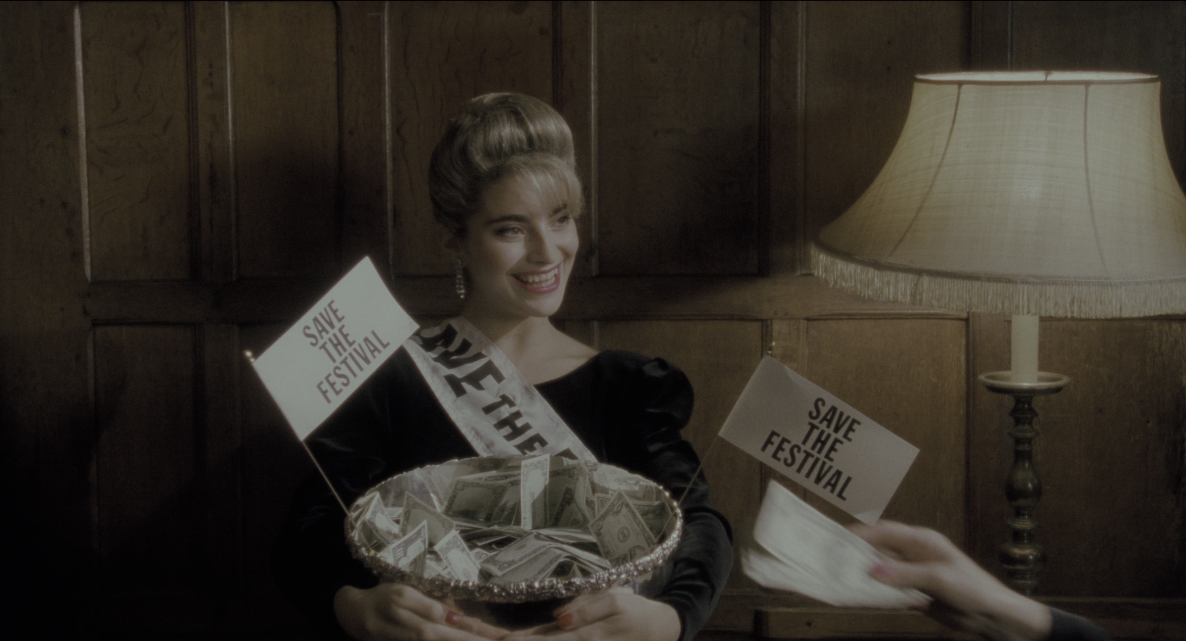 Batman (1989), wide, 1.85:1 — film still