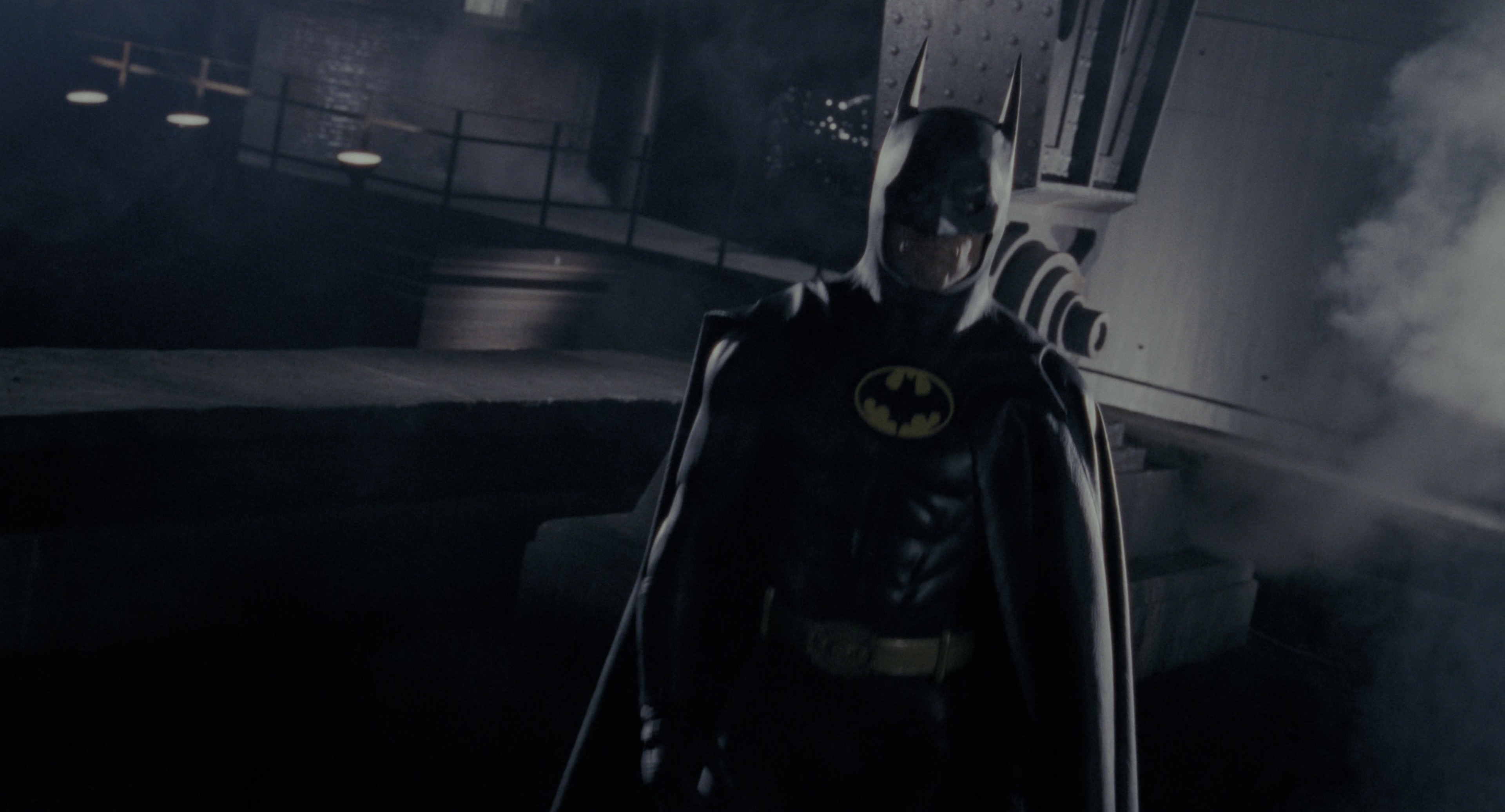 Batman (1989), wide, 1.85:1 — film still