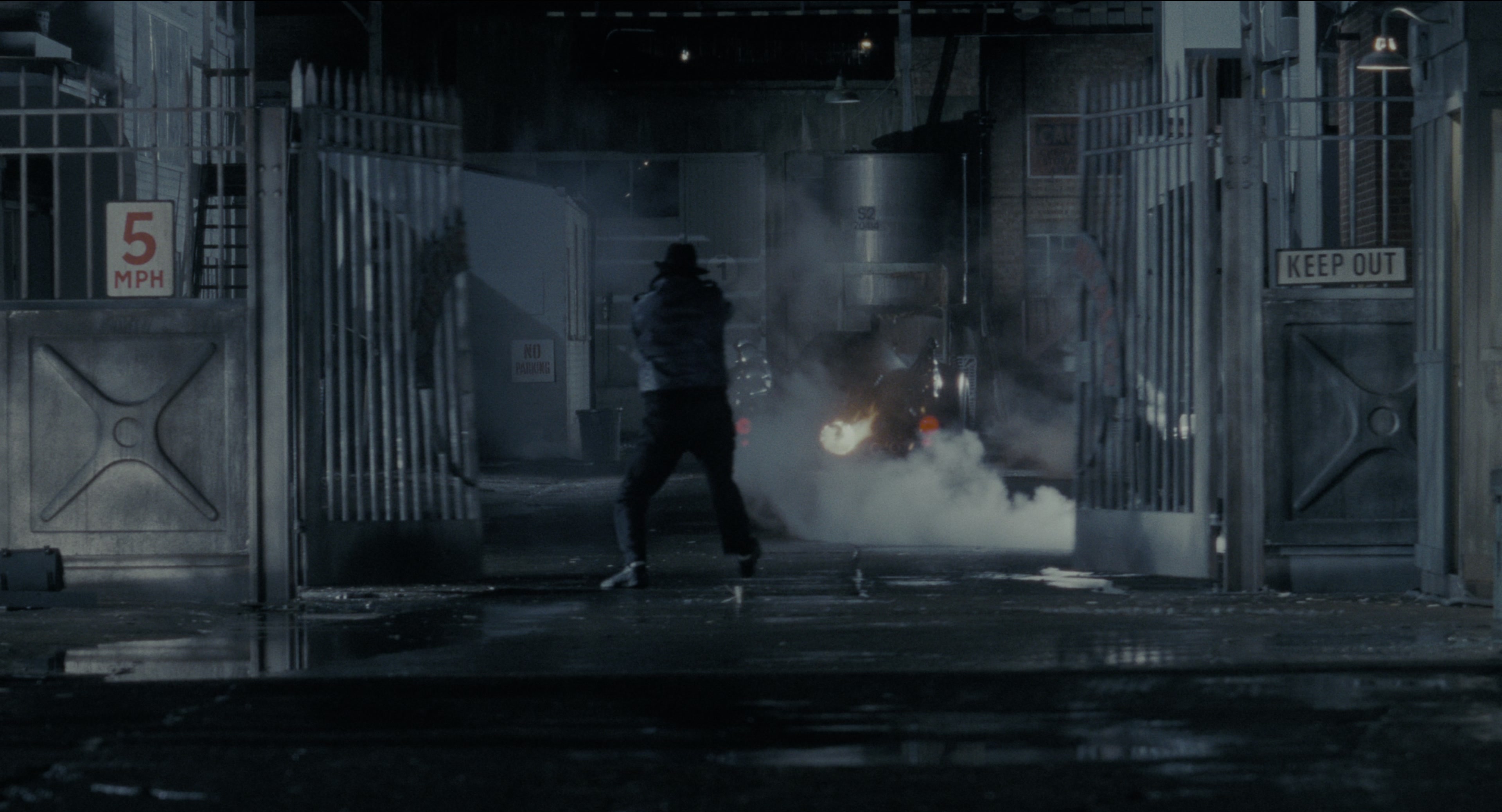 Batman (1989), wide, 1.85:1 — film still